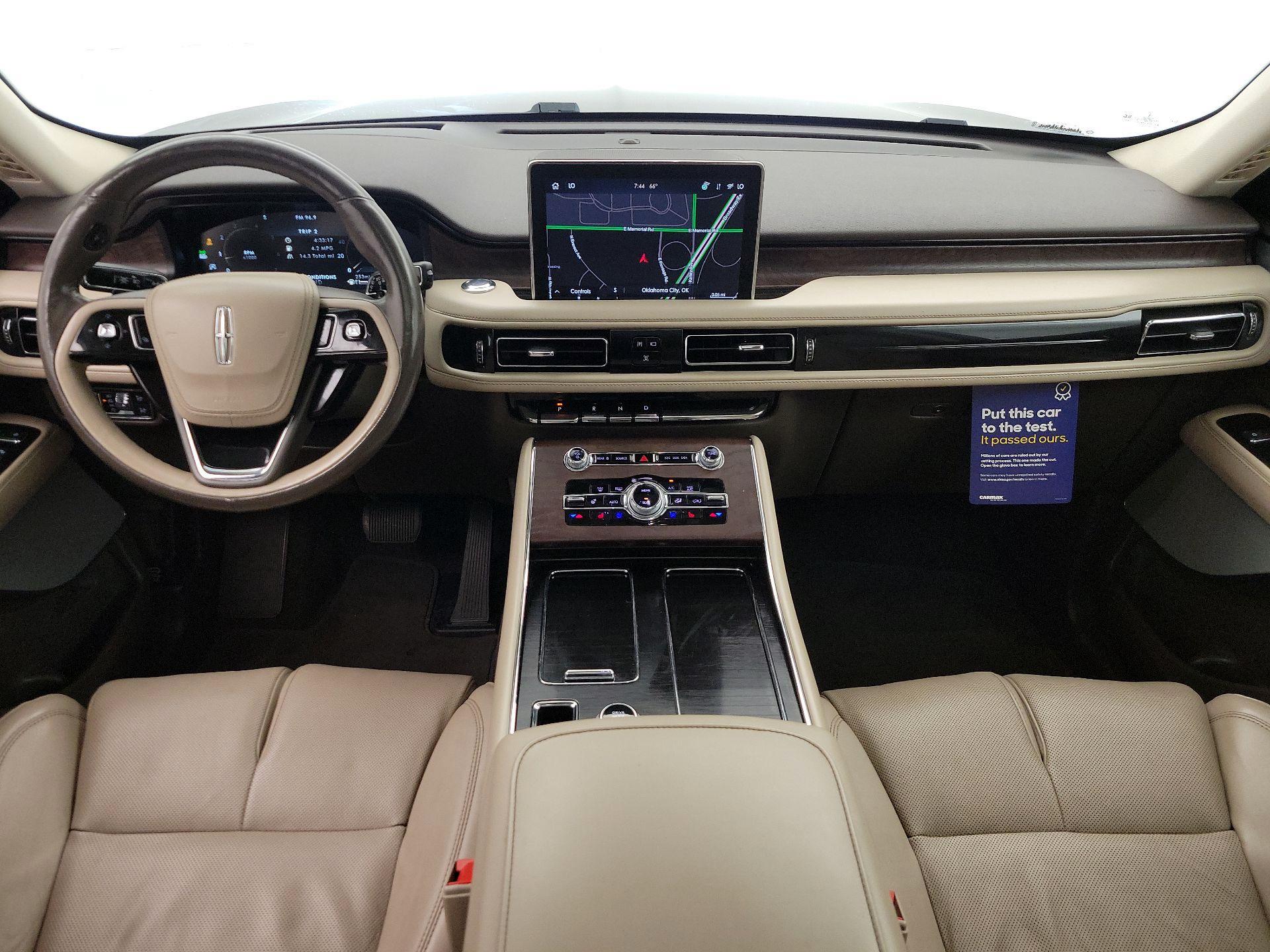 Thumbnail: 2021 Lincoln Aviator - 9