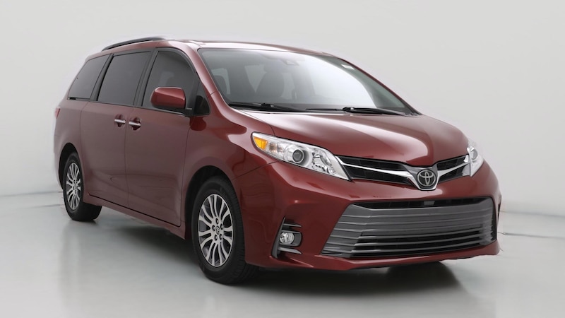 2020 Toyota Sienna XLE Premium Hero Image