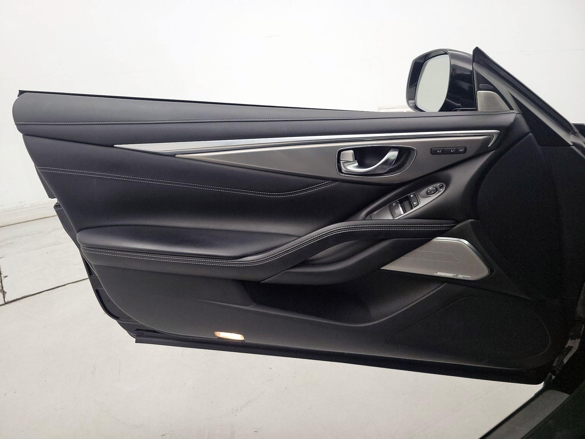 Thumbnail: 2018 INFINITI Q60 - 12