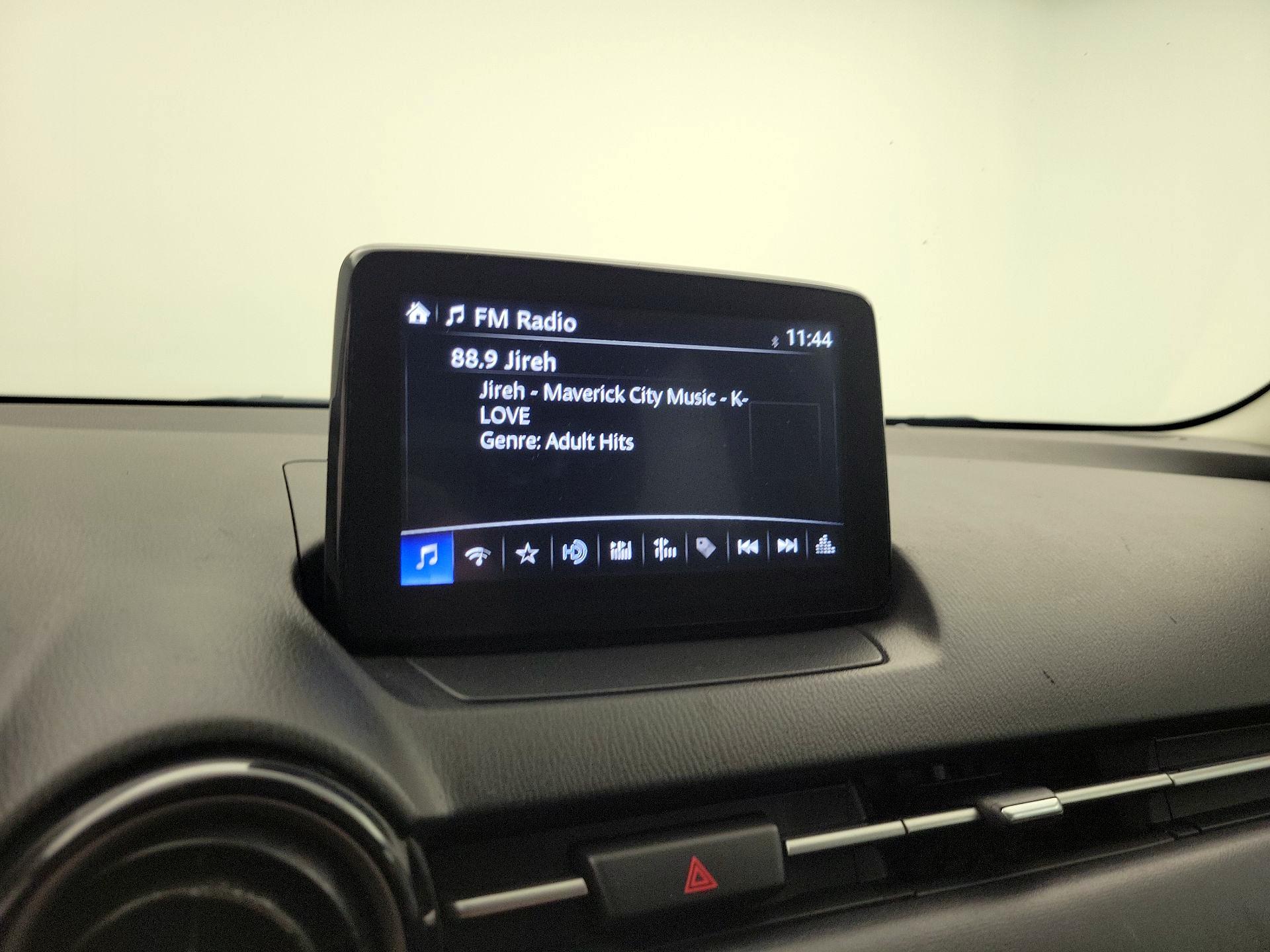Thumbnail: 2020 Toyota Yaris - 15