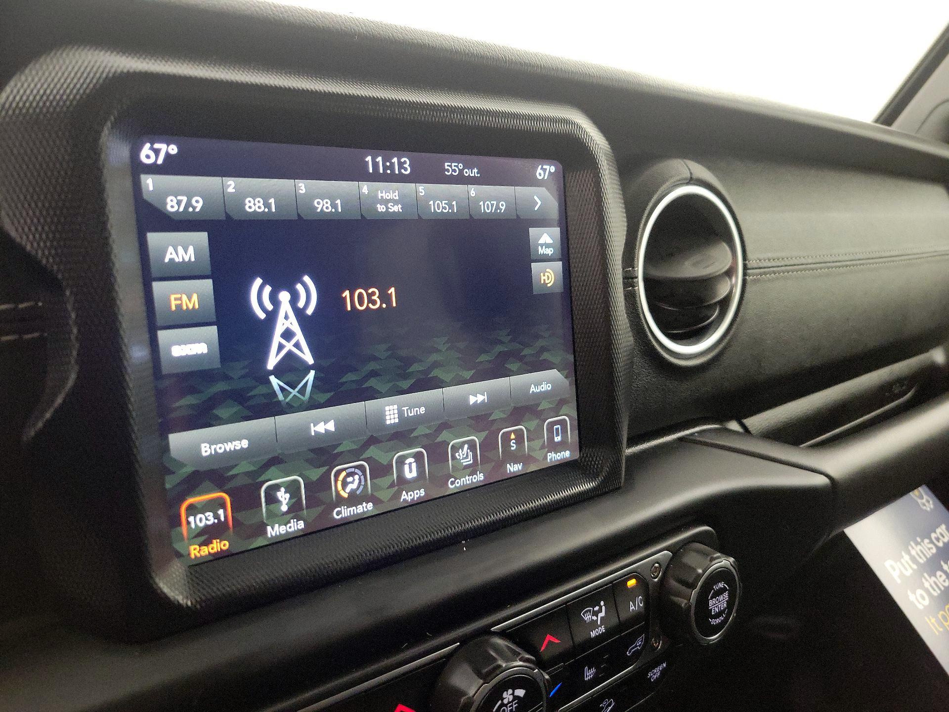 Thumbnail: 2019 Jeep Wrangler - 16