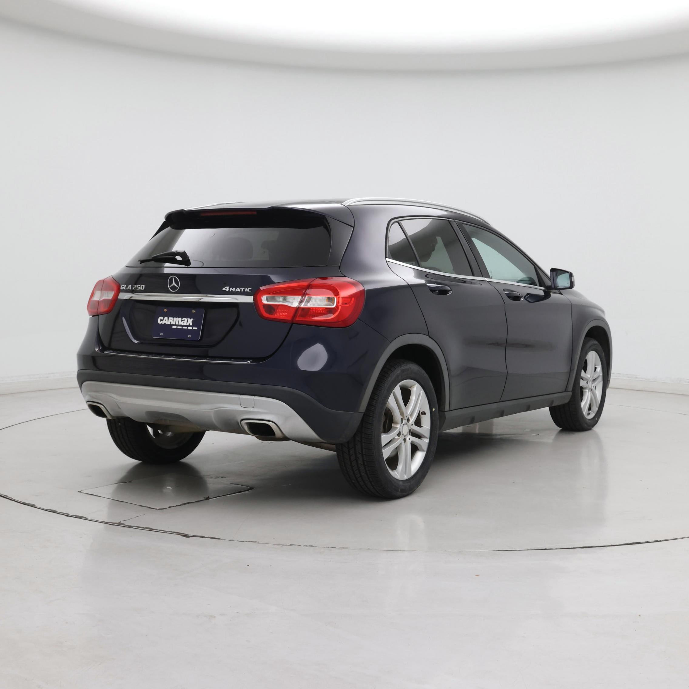 Thumbnail: 2017 Mercedes-Benz GLA - 8