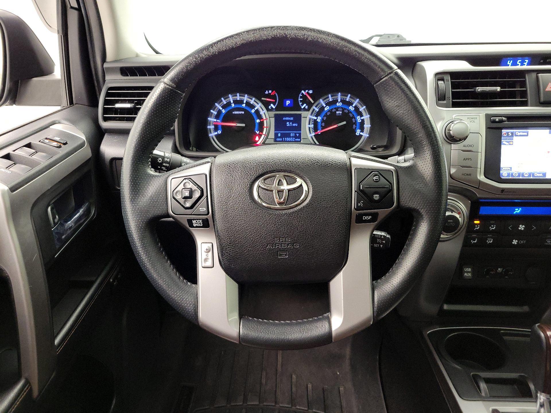 Thumbnail: 2016 Toyota 4Runner - 10