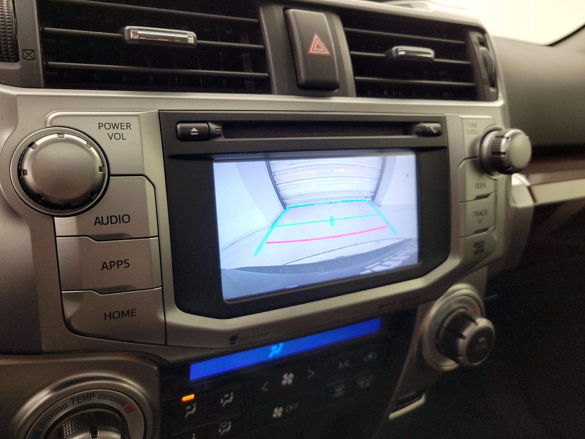 Thumbnail: 2016 Toyota 4Runner - 15