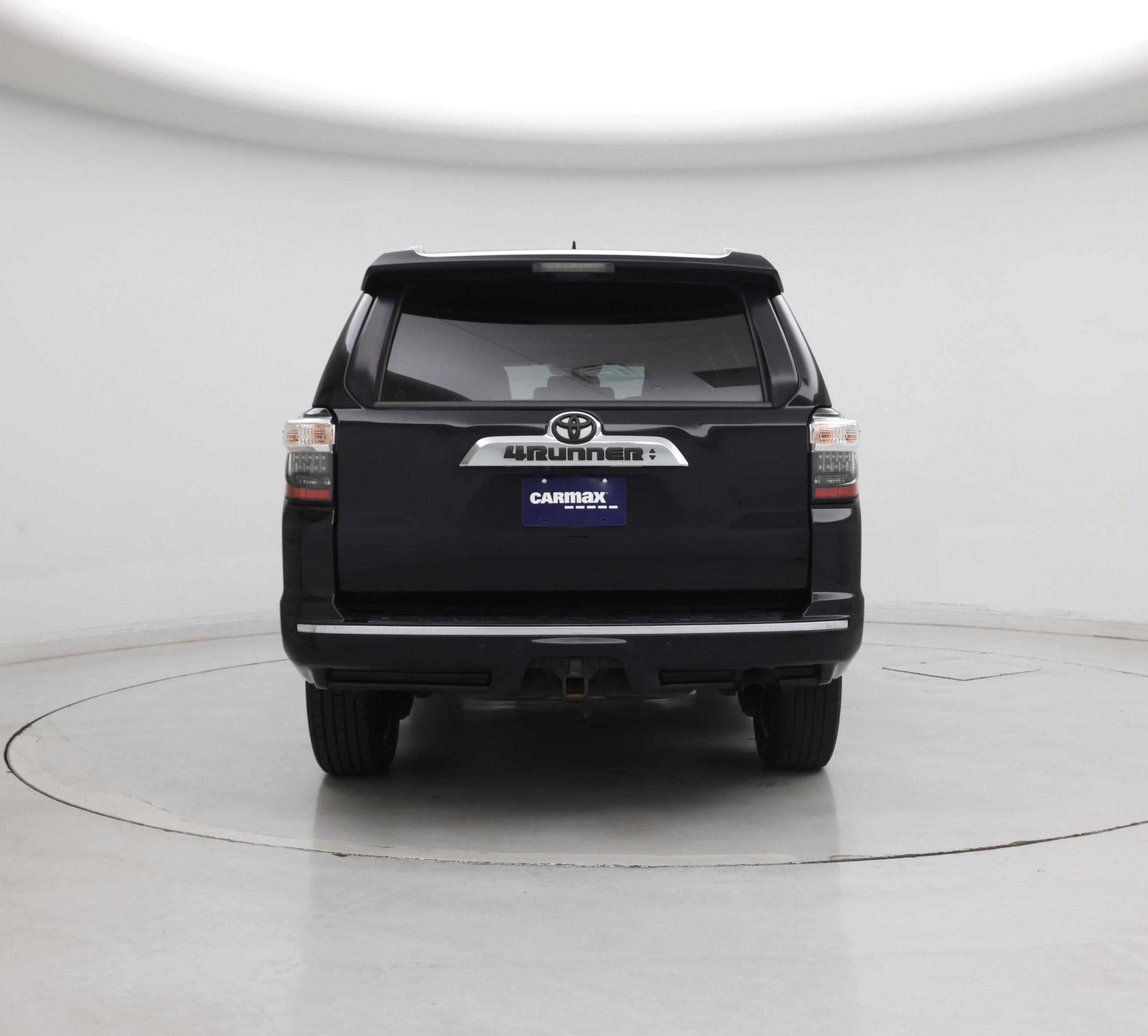 Thumbnail: 2016 Toyota 4Runner - 6