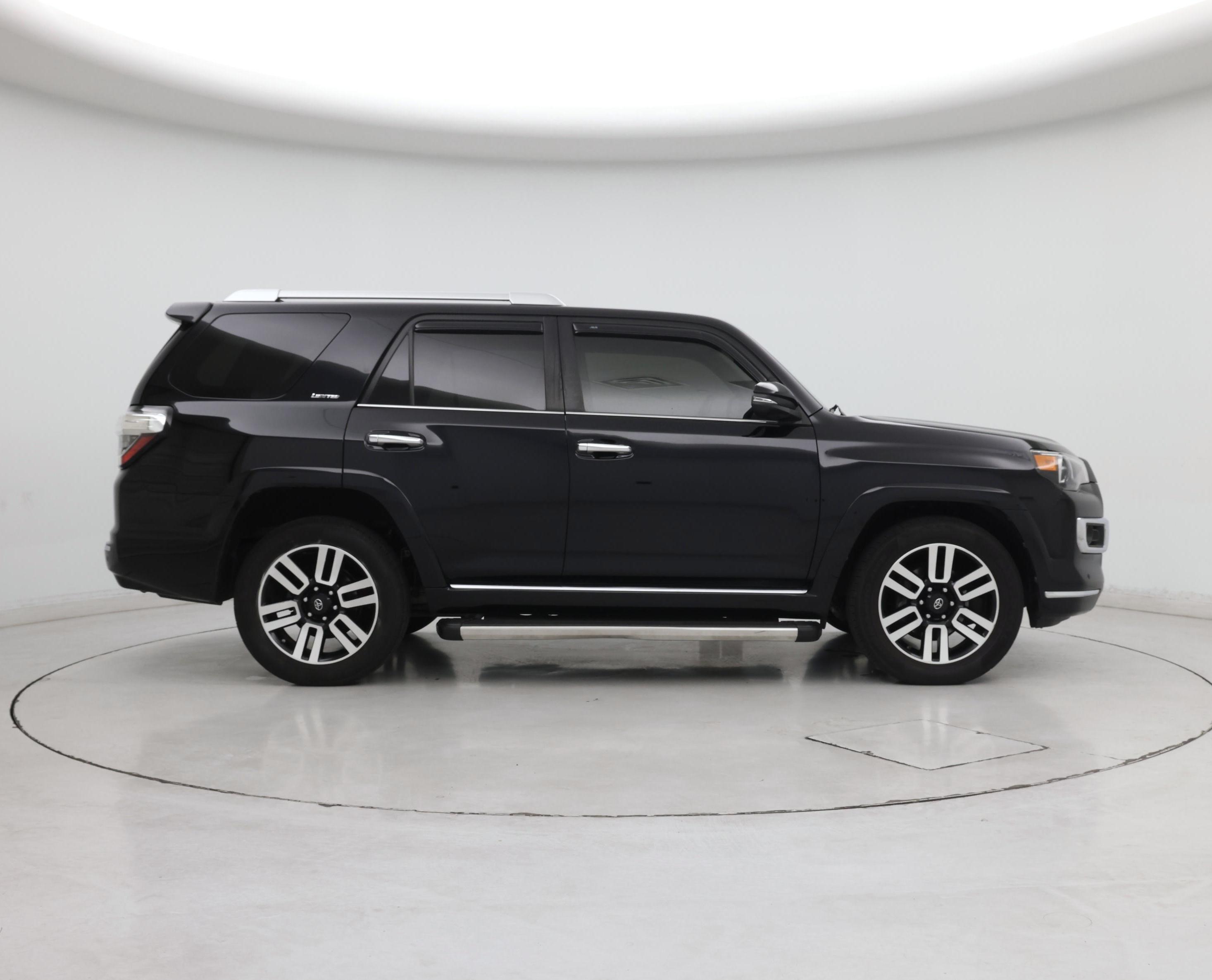 Thumbnail: 2016 Toyota 4Runner - 7