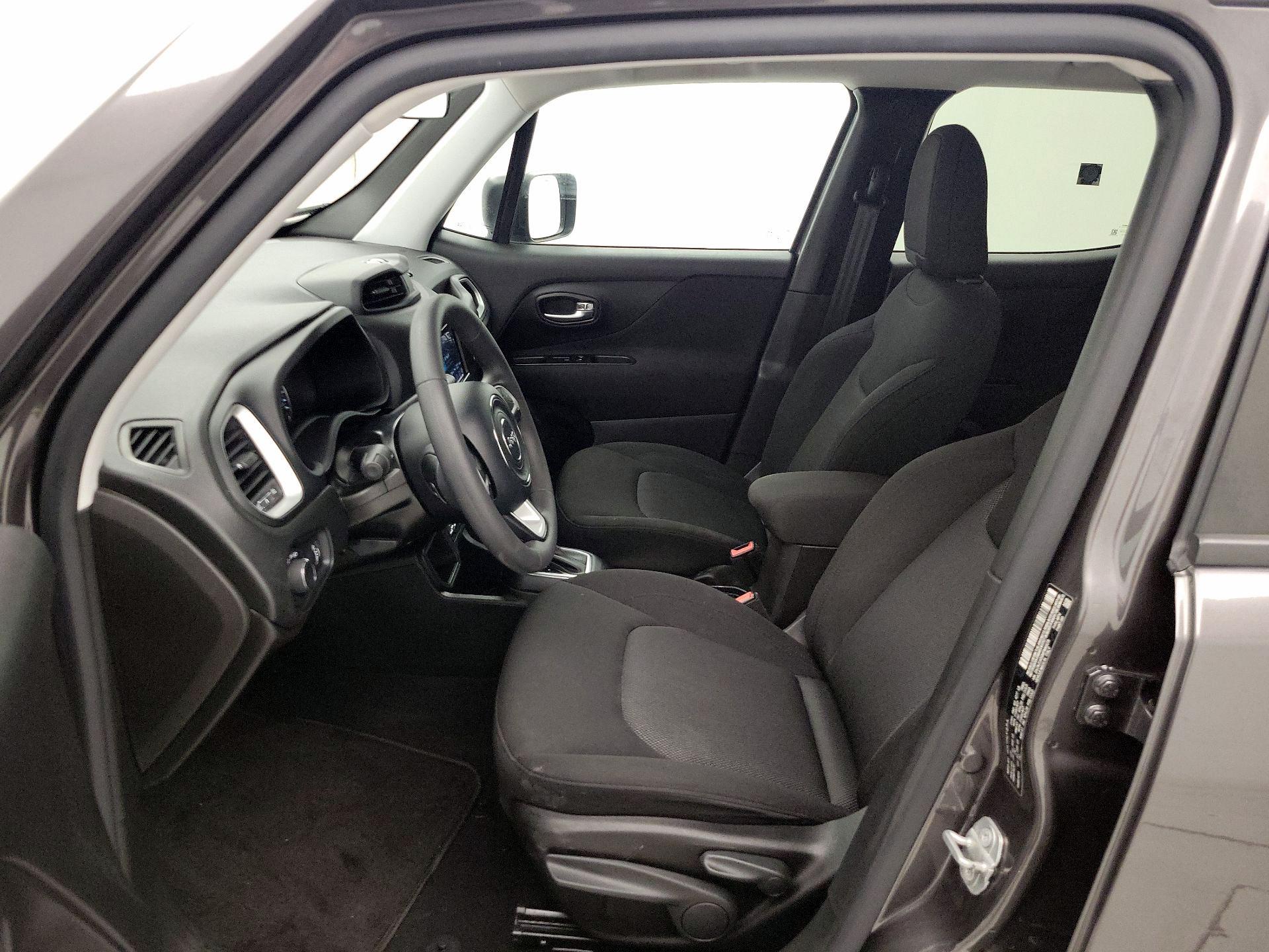 Thumbnail: 2021 Jeep Renegade - 11