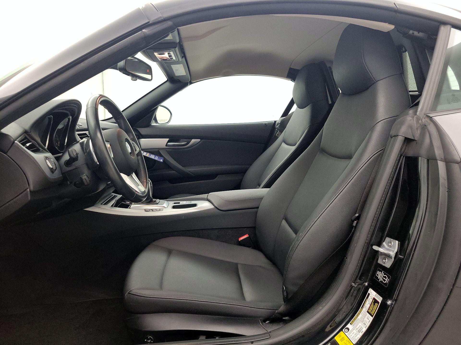 Thumbnail: 2014 BMW Z4 - 11