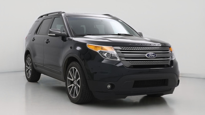2015 Ford Explorer XLT Hero Image