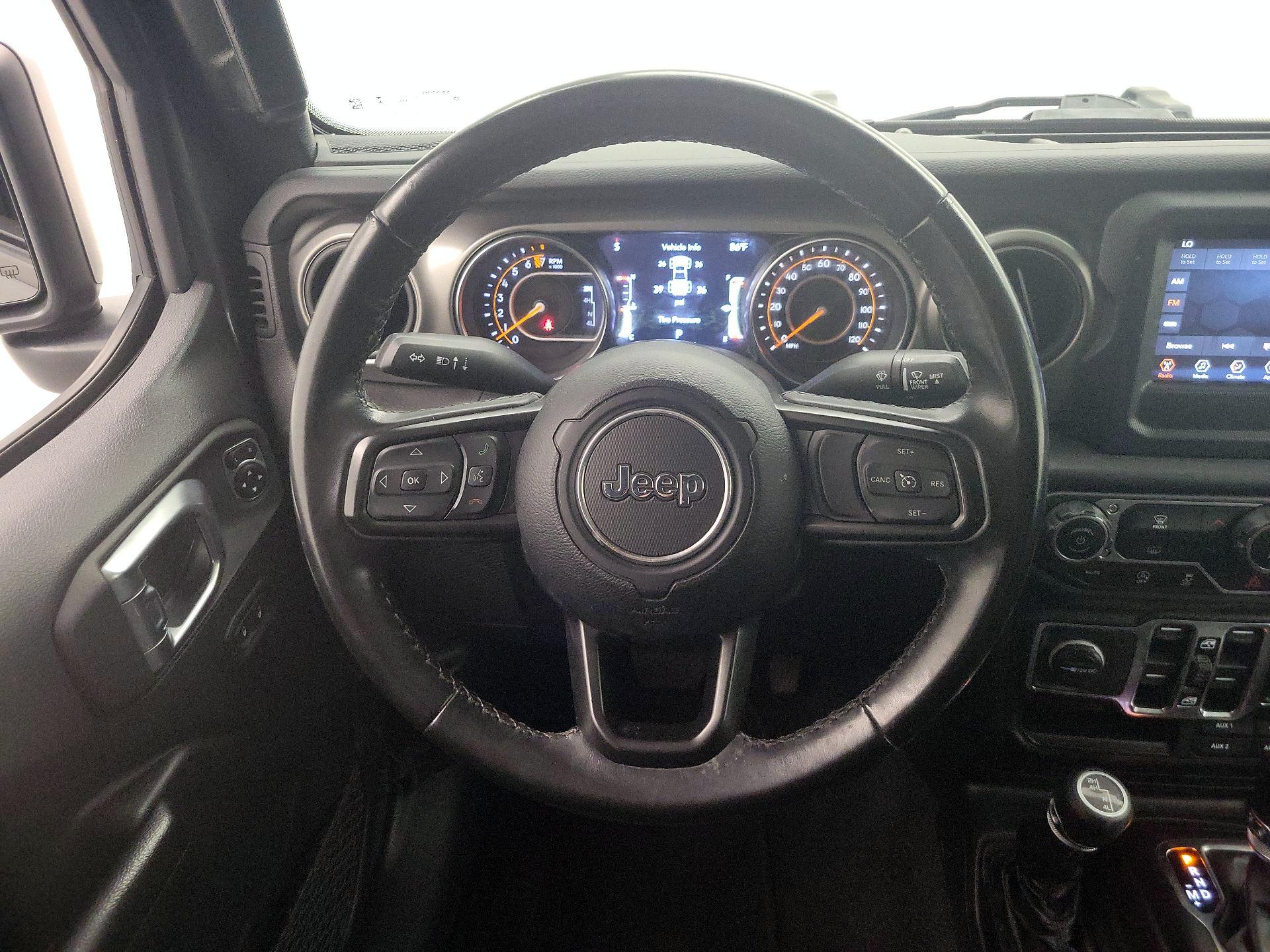 Thumbnail: 2021 Jeep Gladiator - 10