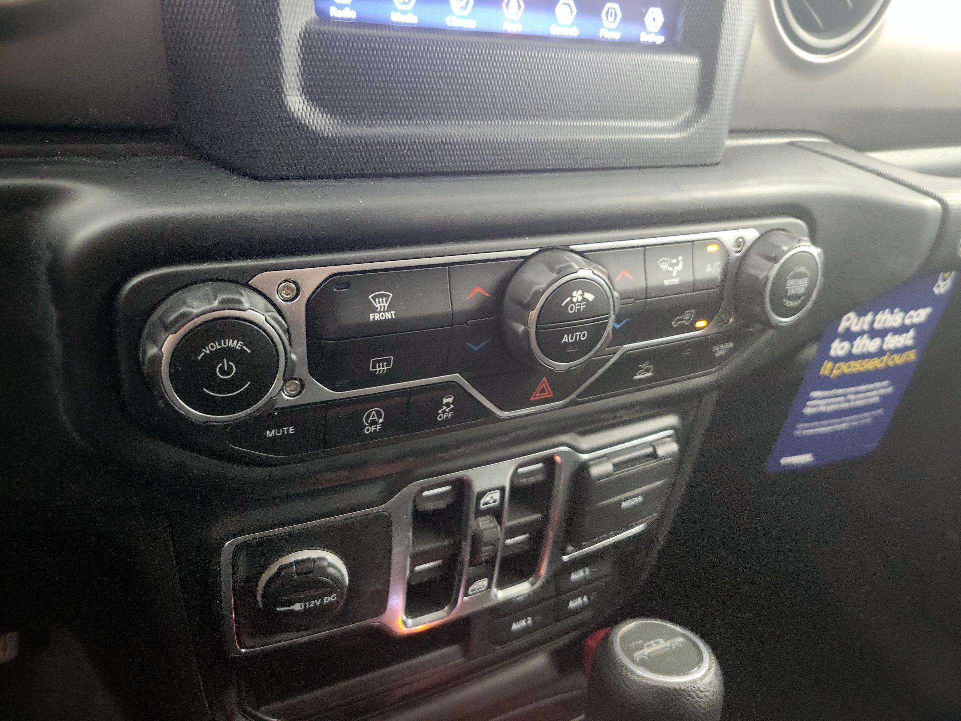 Thumbnail: 2021 Jeep Gladiator - 16