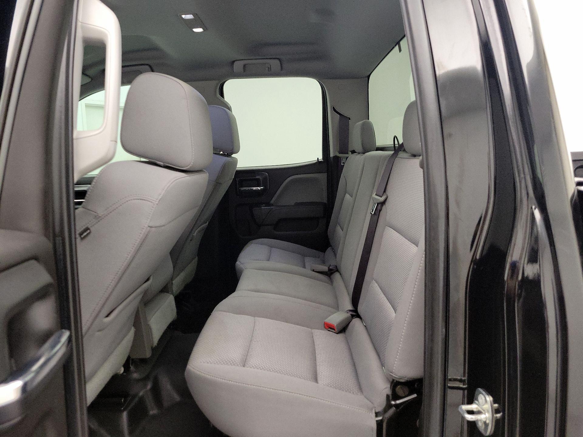 Thumbnail: 2017 Chevrolet Silverado 1500 - 18