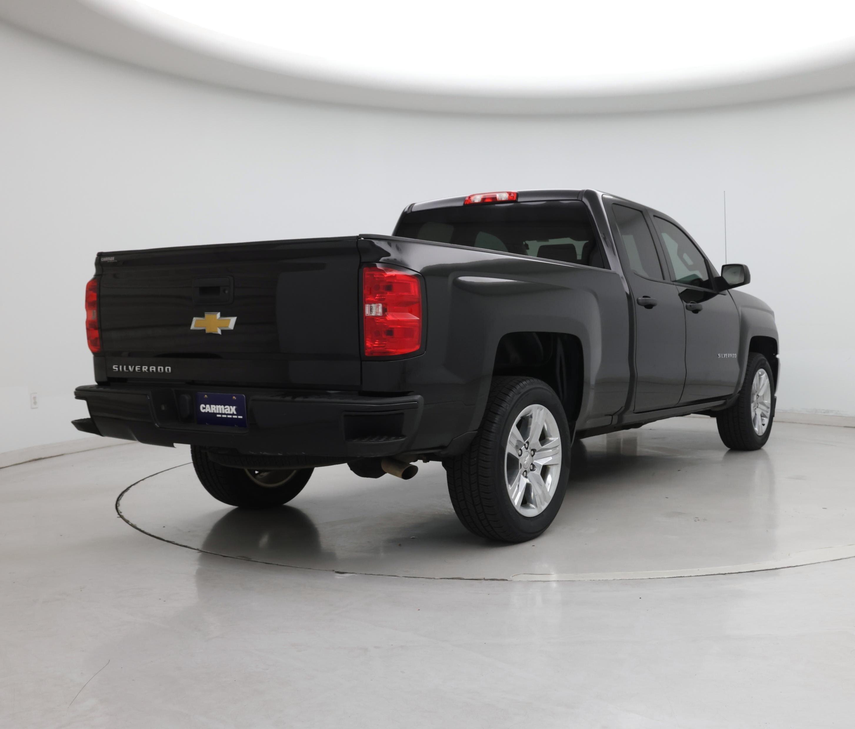 Thumbnail: 2017 Chevrolet Silverado 1500 - 8