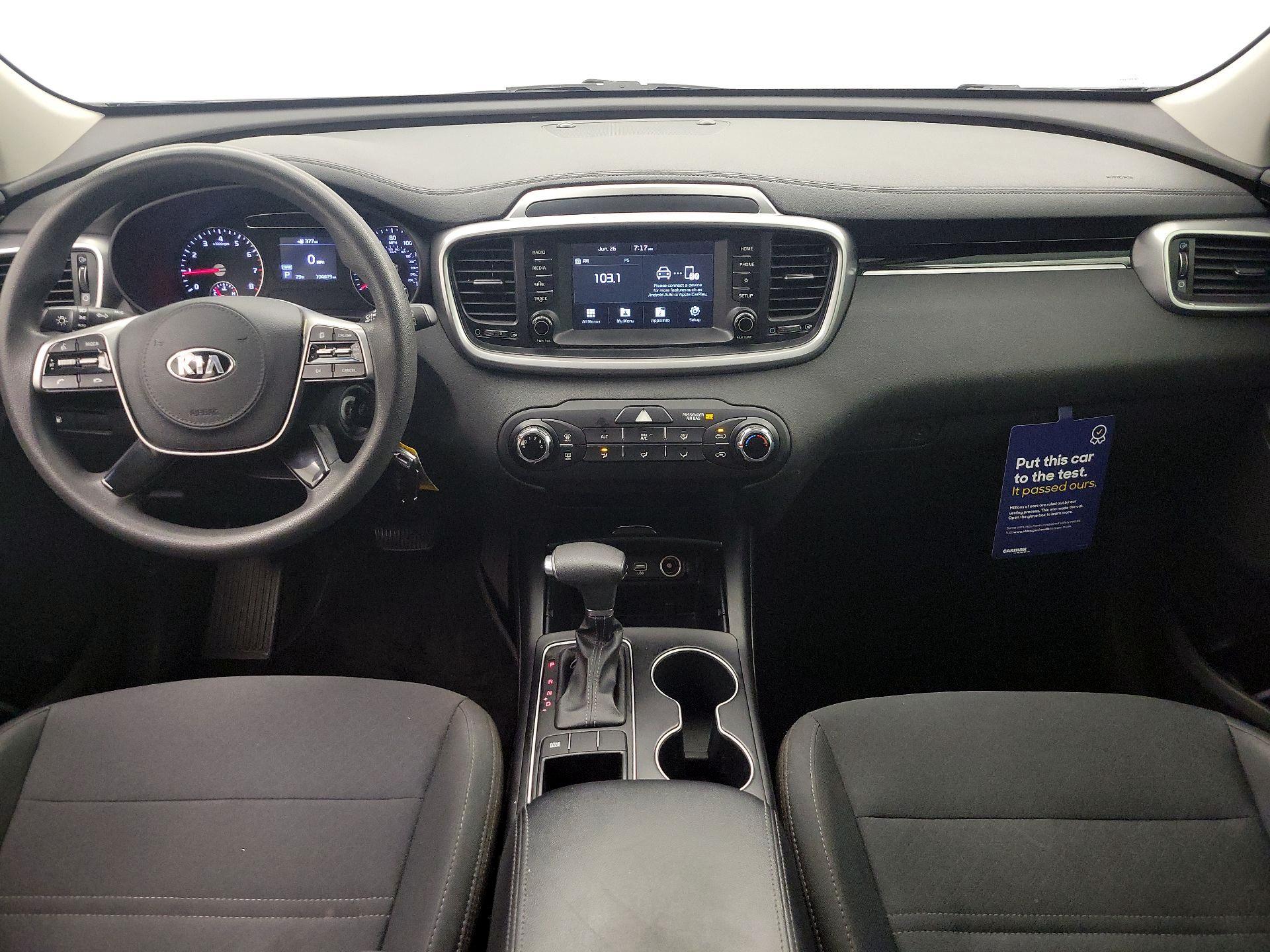 Thumbnail: 2019 Kia Sorento - 9