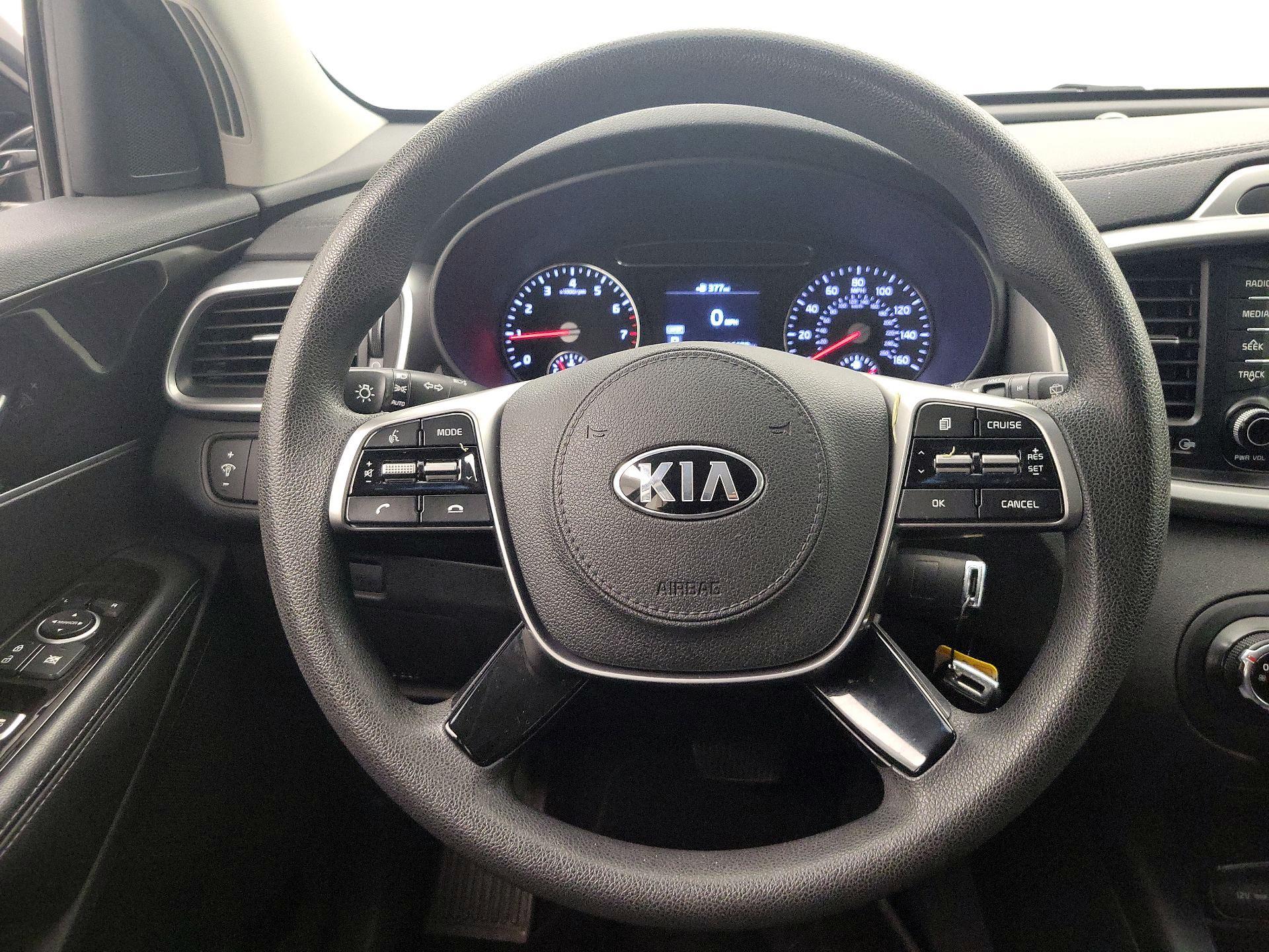 Thumbnail: 2019 Kia Sorento - 10