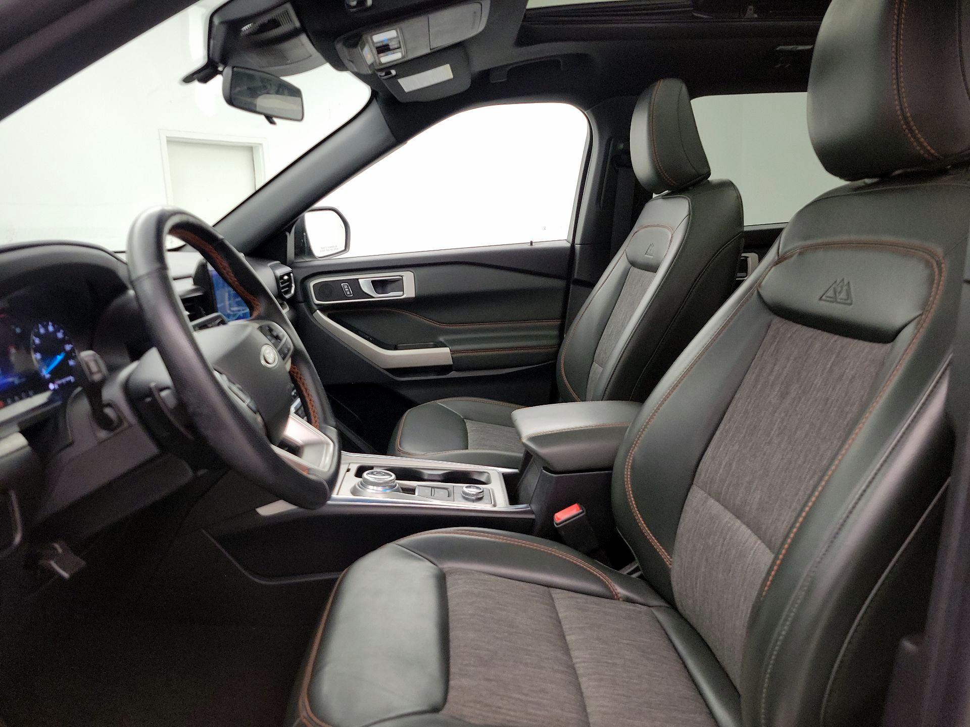 Thumbnail: 2021 Ford Explorer - 11