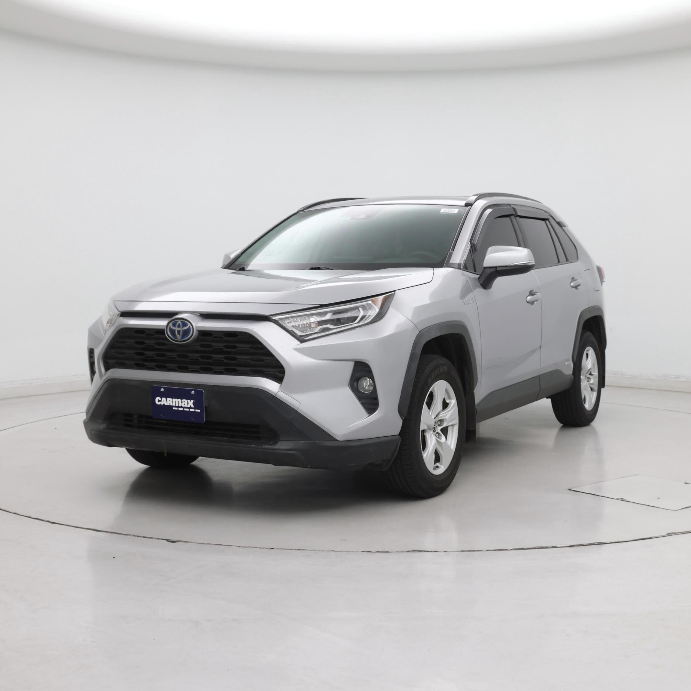 Thumbnail: 2019 Toyota RAV4 - 4