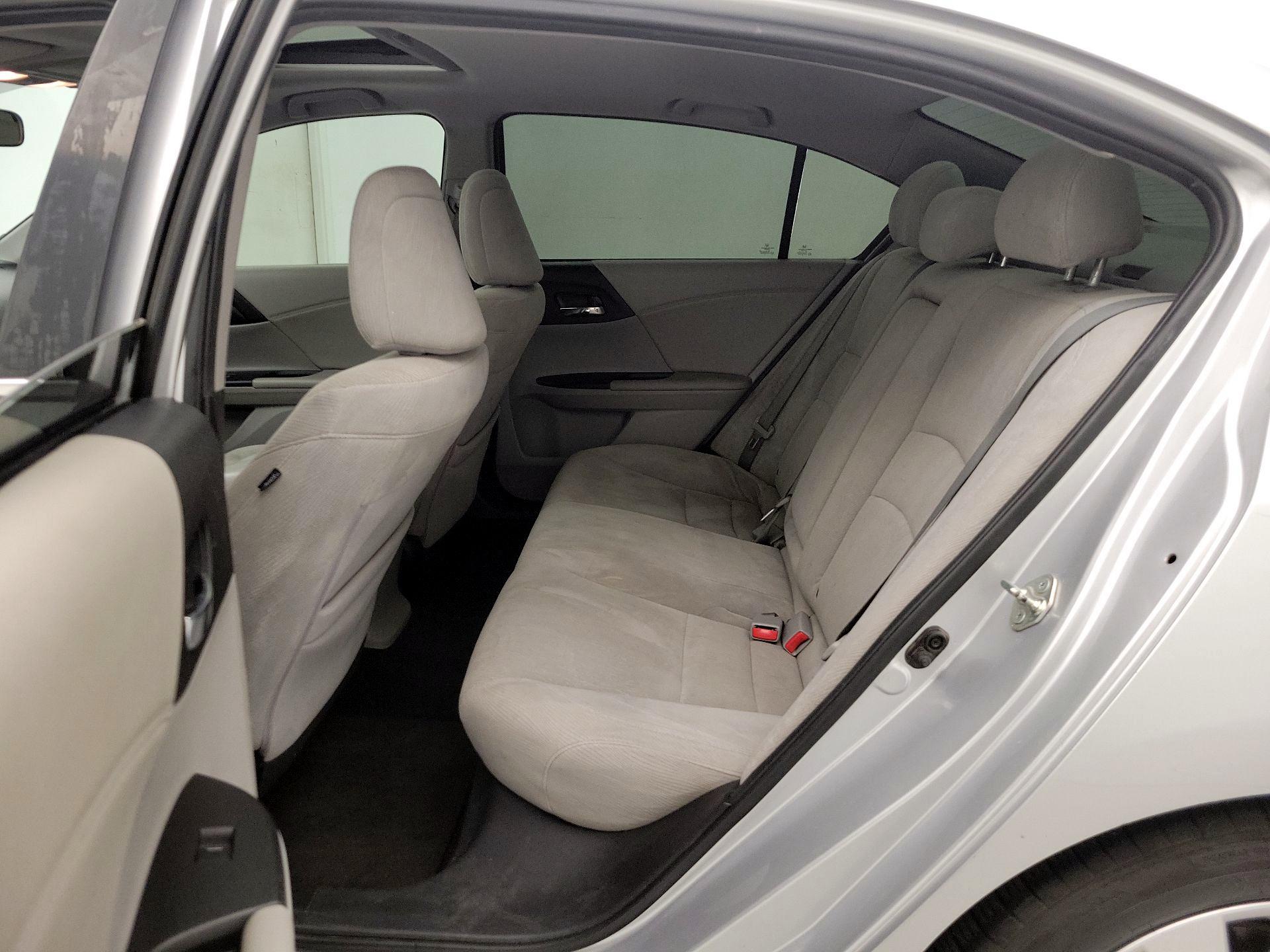 Thumbnail: 2015 Honda Accord - 20
