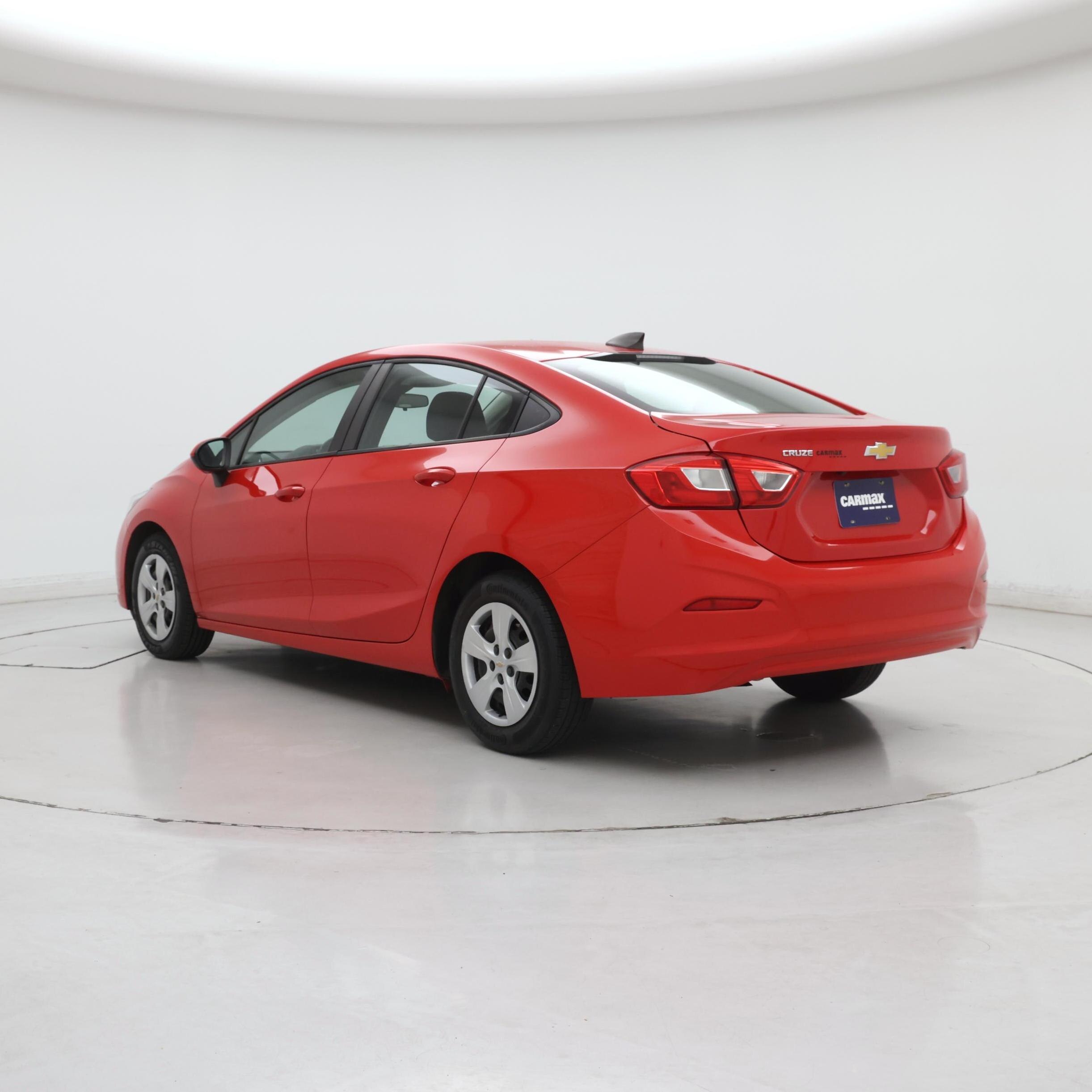 Thumbnail: 2018 Chevrolet Cruze - 2