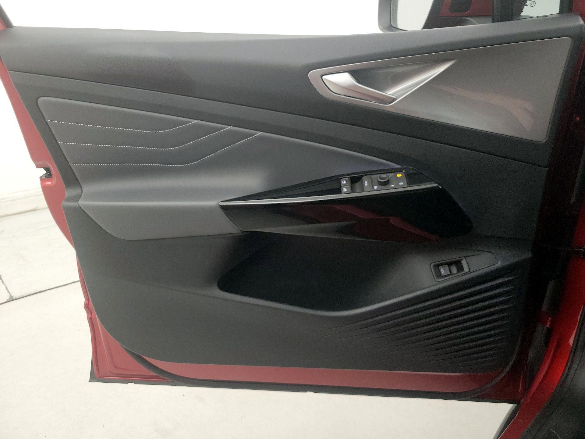 Thumbnail: 2024 Volkswagen ID.4 - 12
