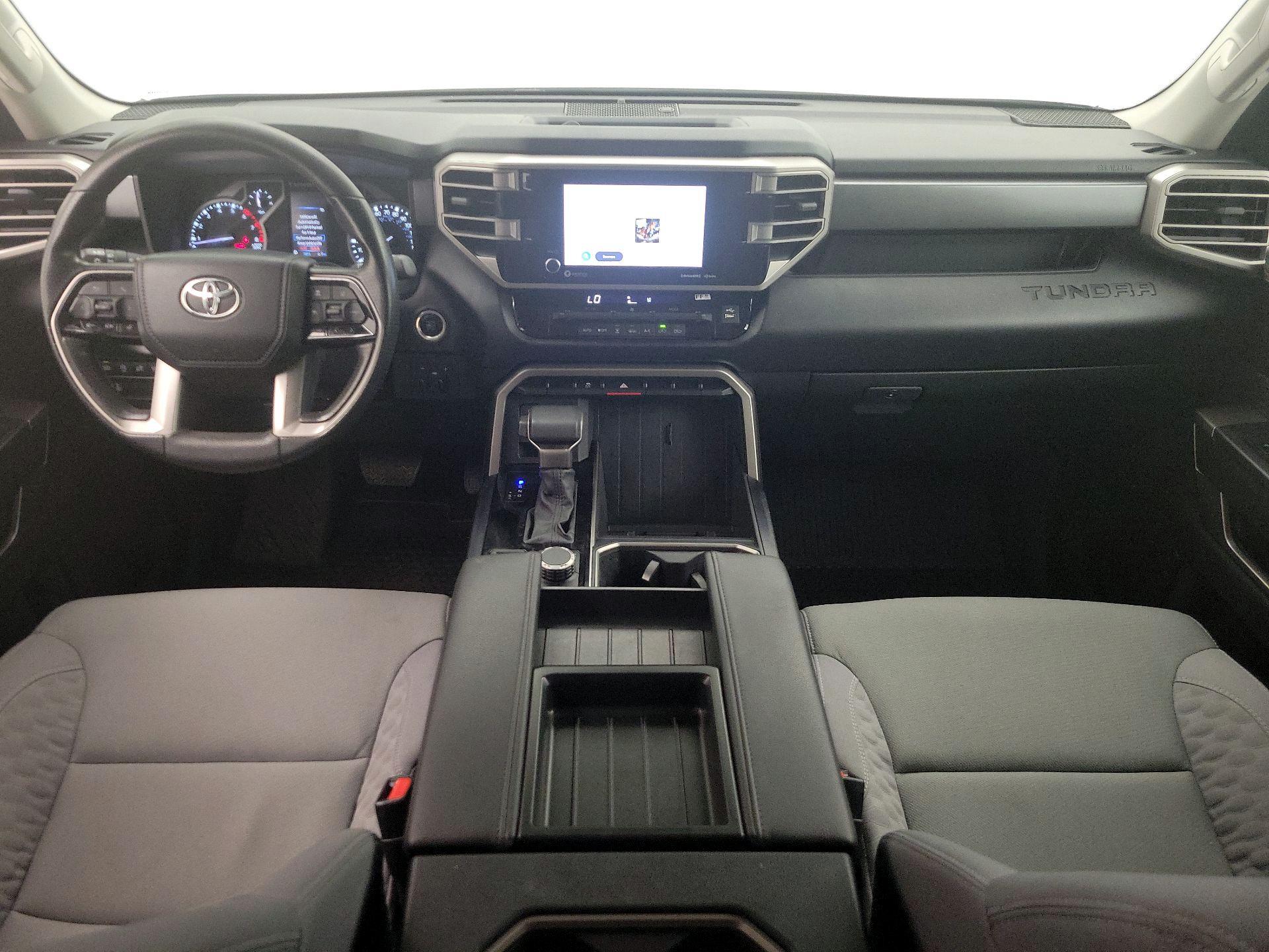 Thumbnail: 2024 Toyota Tundra - 9