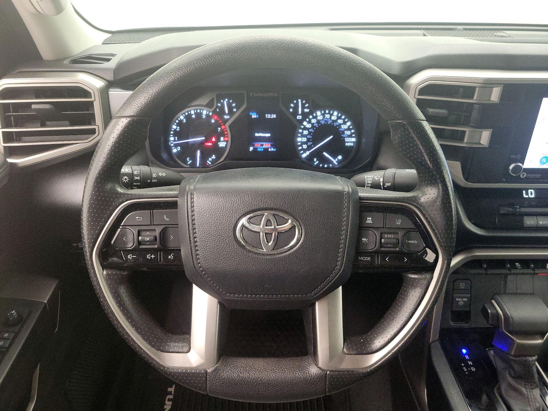 Thumbnail: 2024 Toyota Tundra - 10