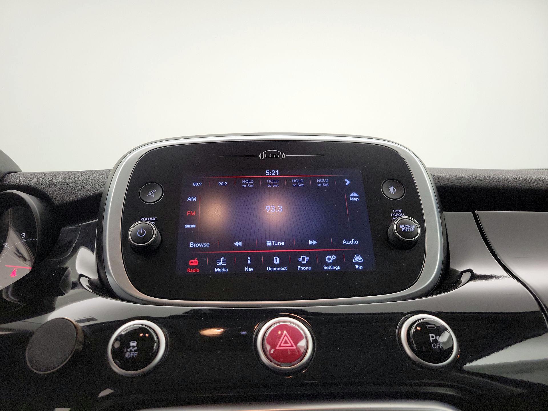Thumbnail: 2018 Fiat 500X - 16