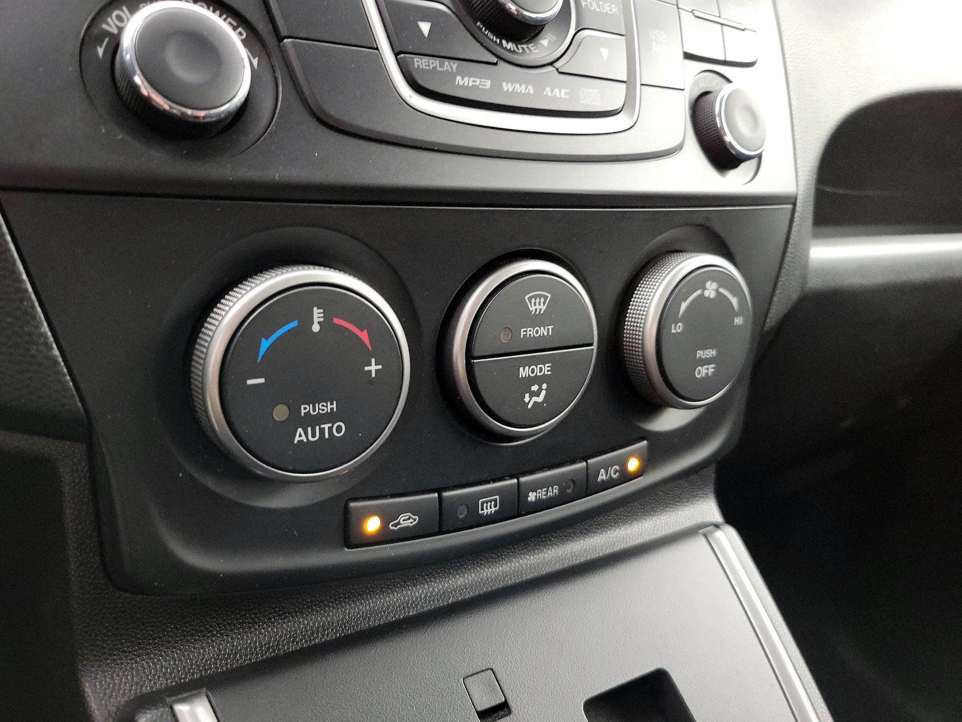 Thumbnail: 2014 Mazda Mazda5 - 15
