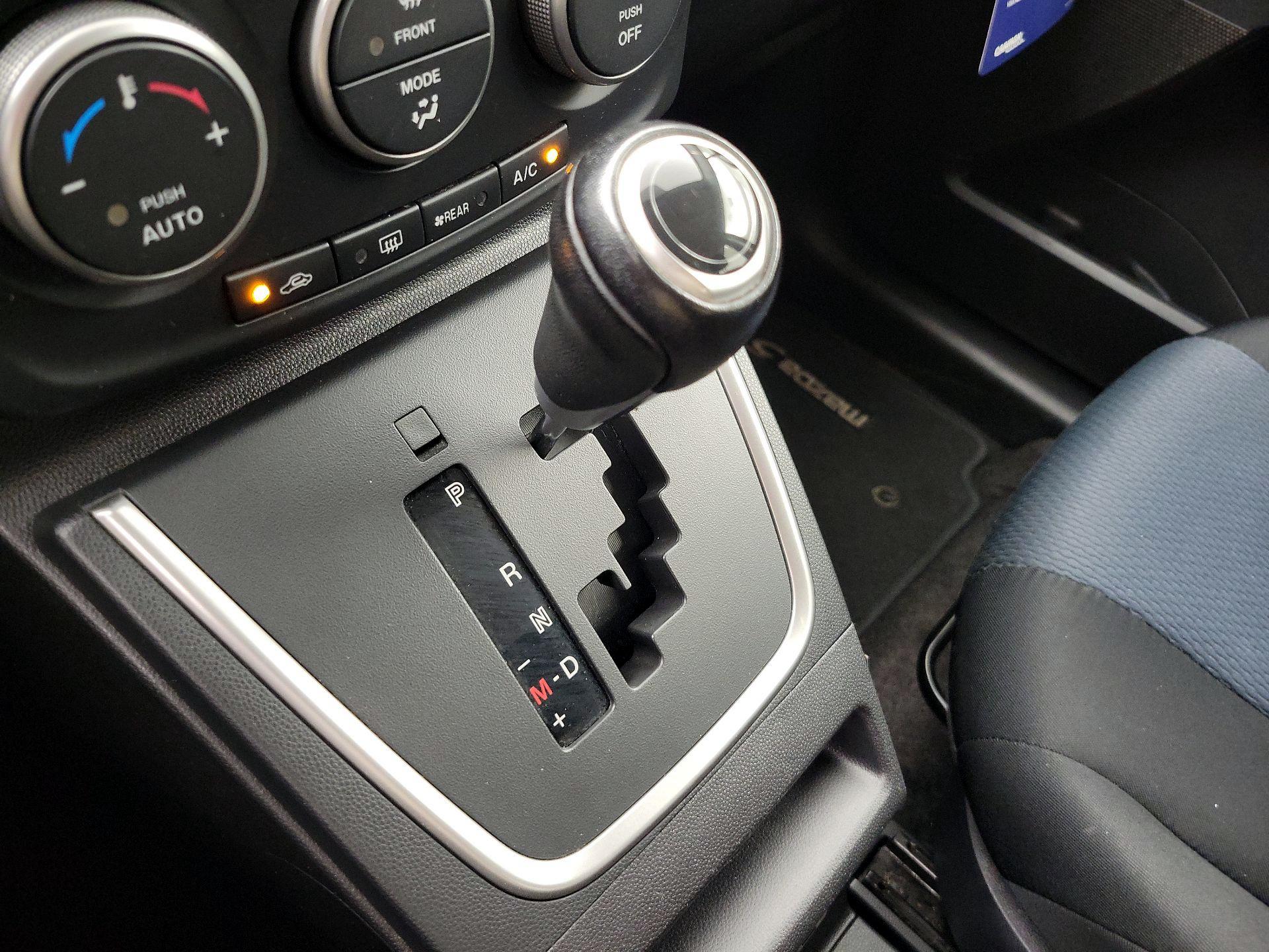Thumbnail: 2014 Mazda Mazda5 - 16