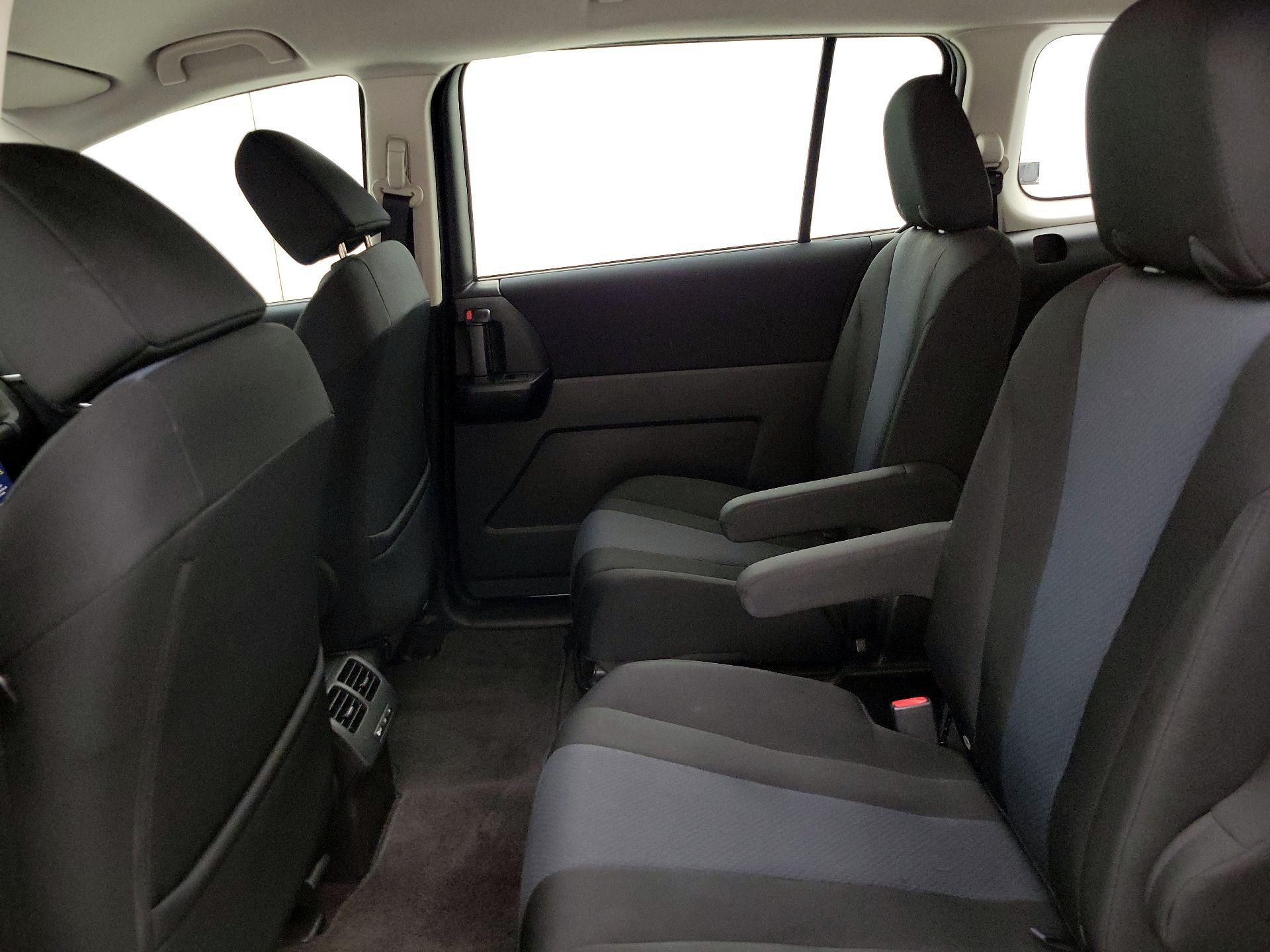 Thumbnail: 2014 Mazda Mazda5 - 18