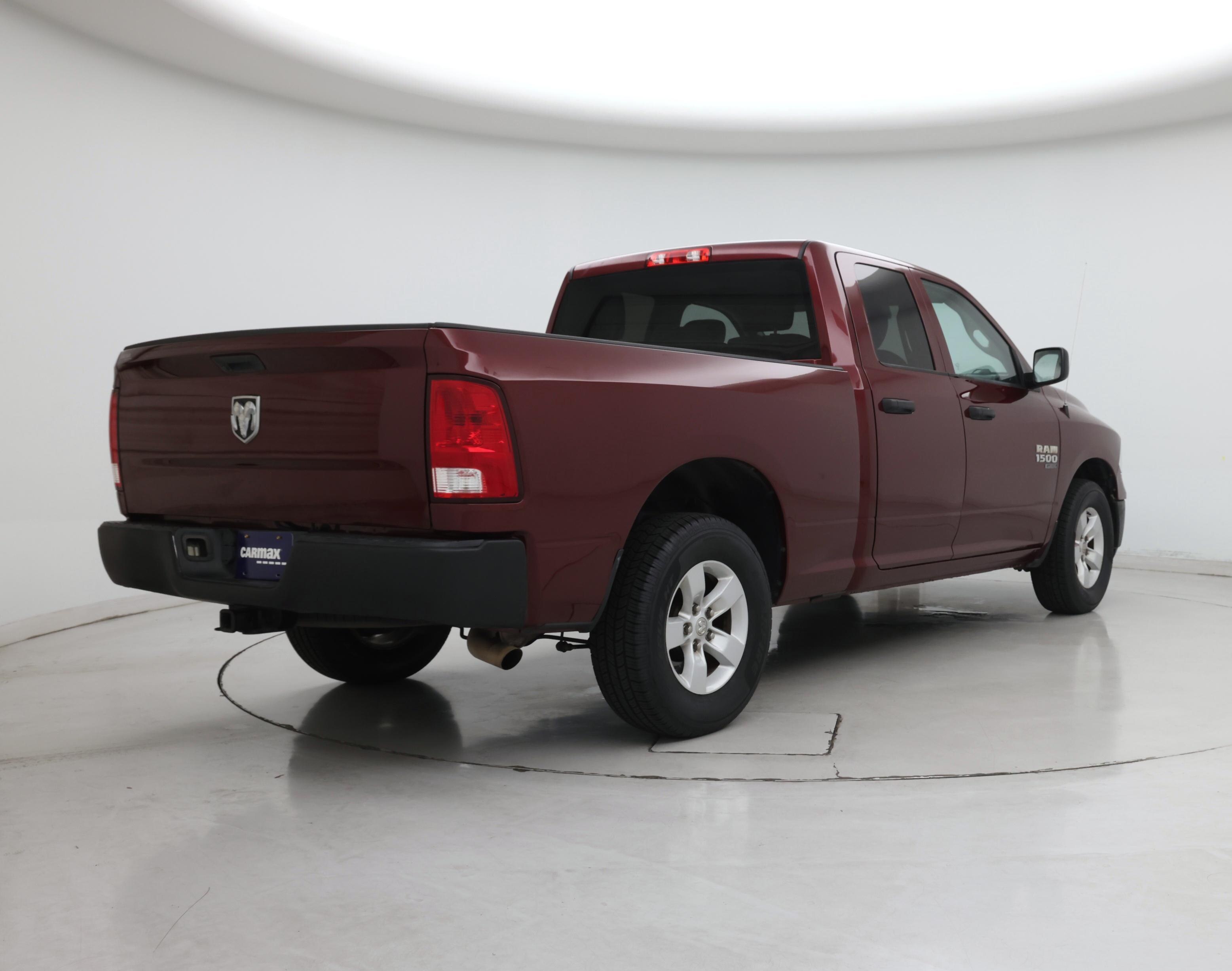 Thumbnail: 2019 RAM 1500 Classic - 8