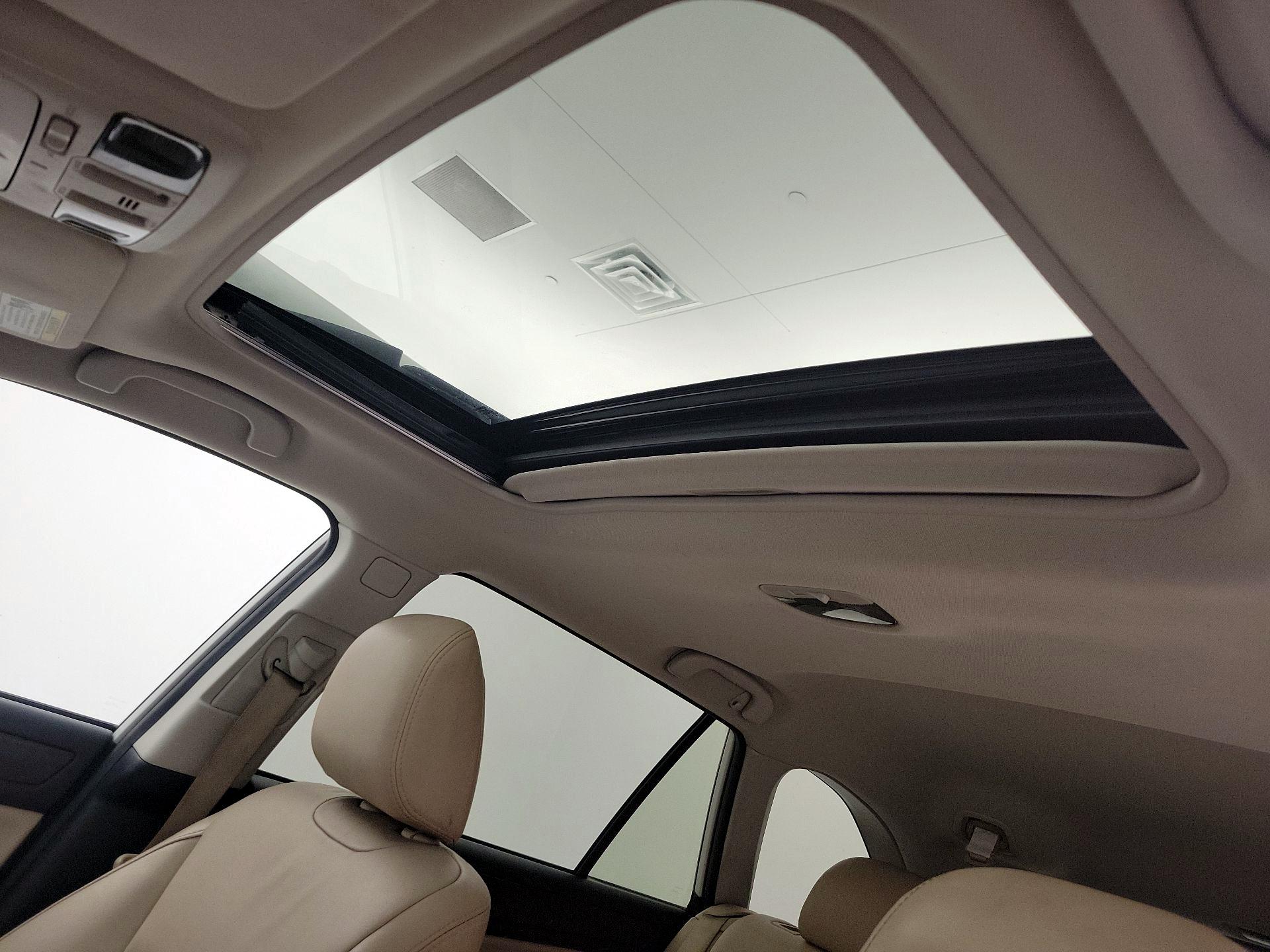 Thumbnail: 2015 Subaru Outback - 19