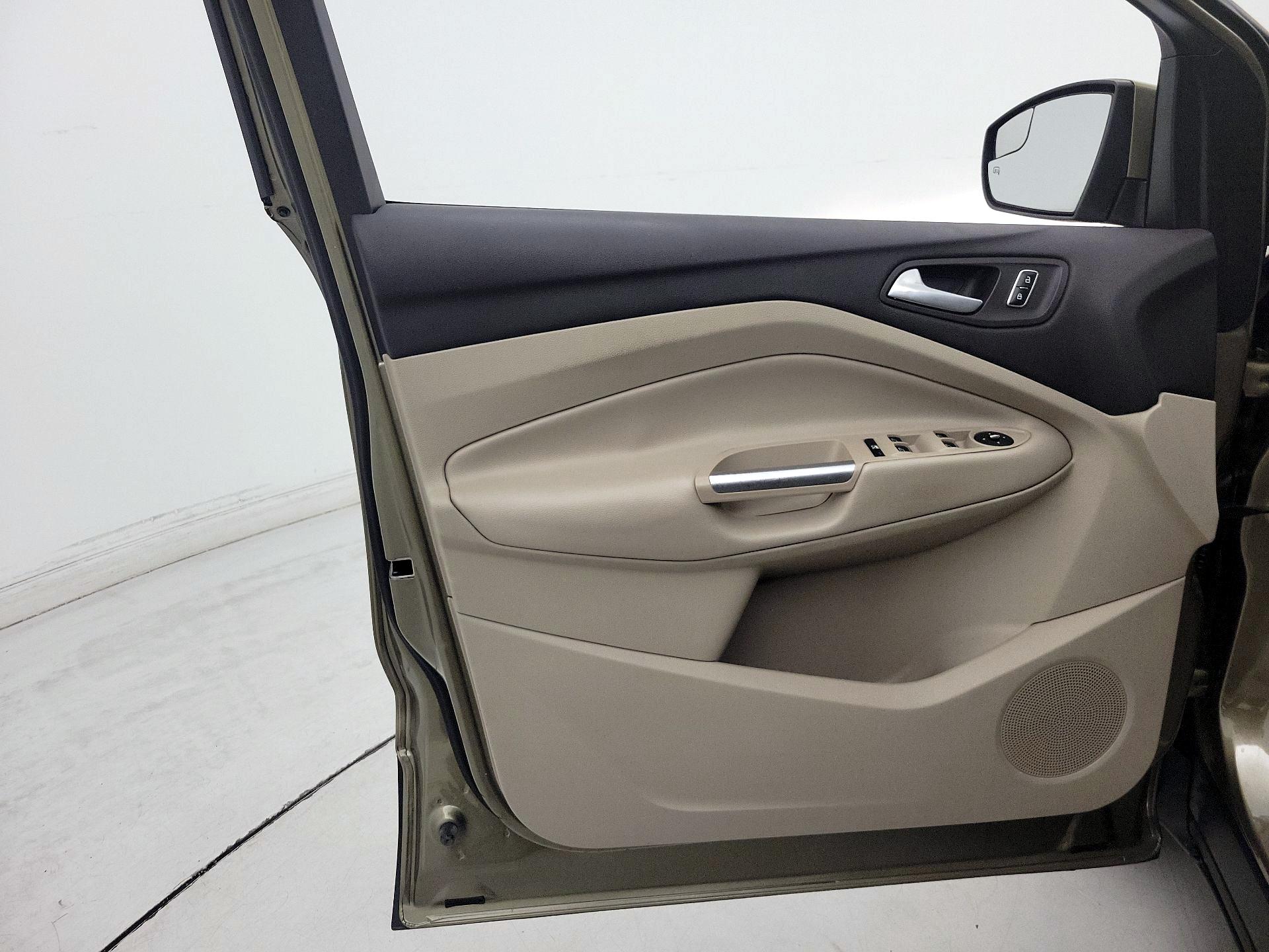 Thumbnail: 2014 Ford Escape - 12