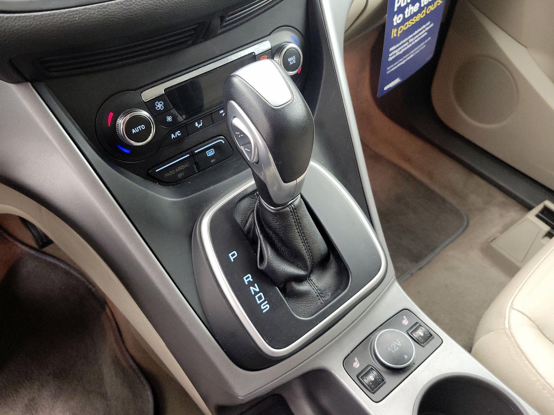 Thumbnail: 2014 Ford Escape - 17