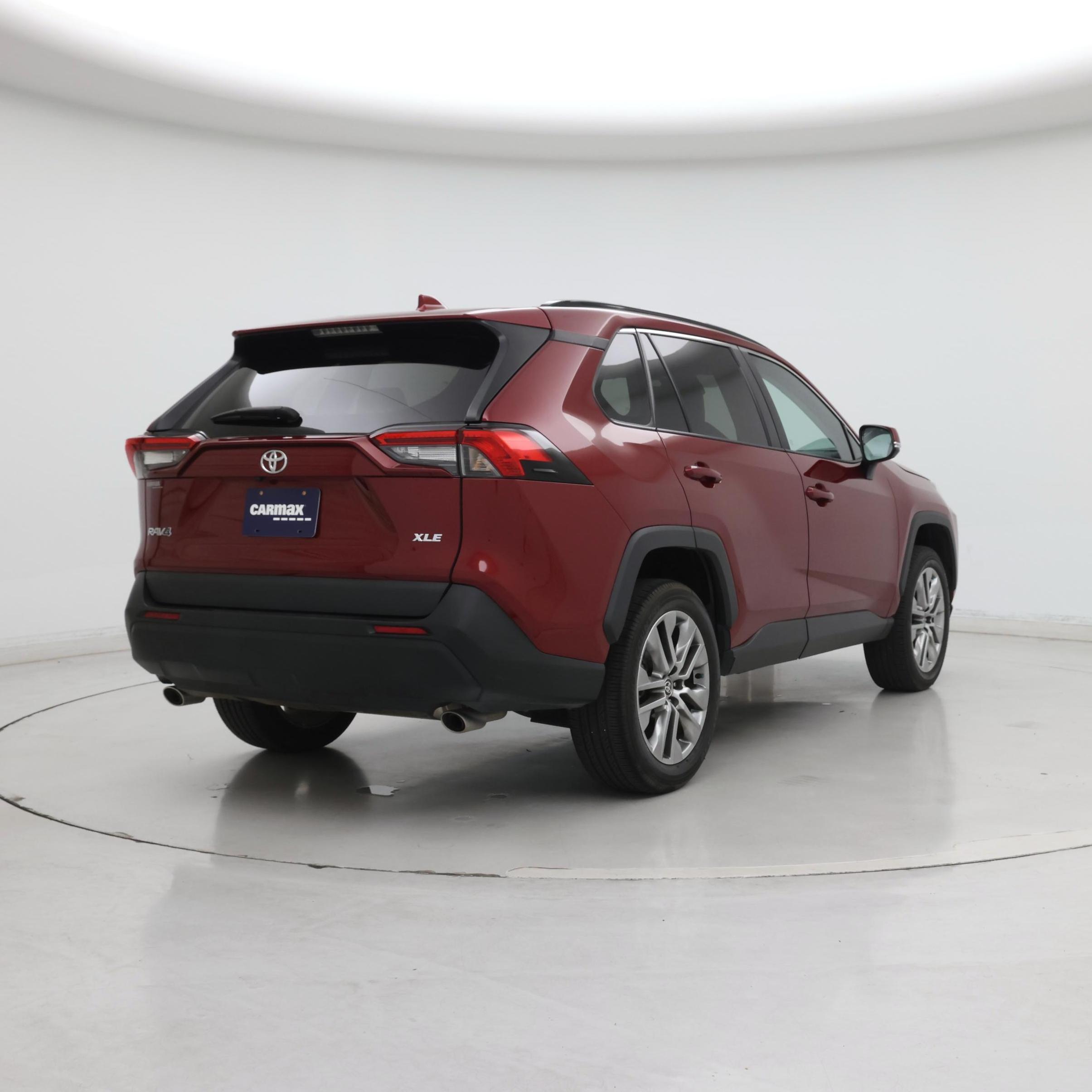 Thumbnail: 2023 Toyota RAV4 - 8