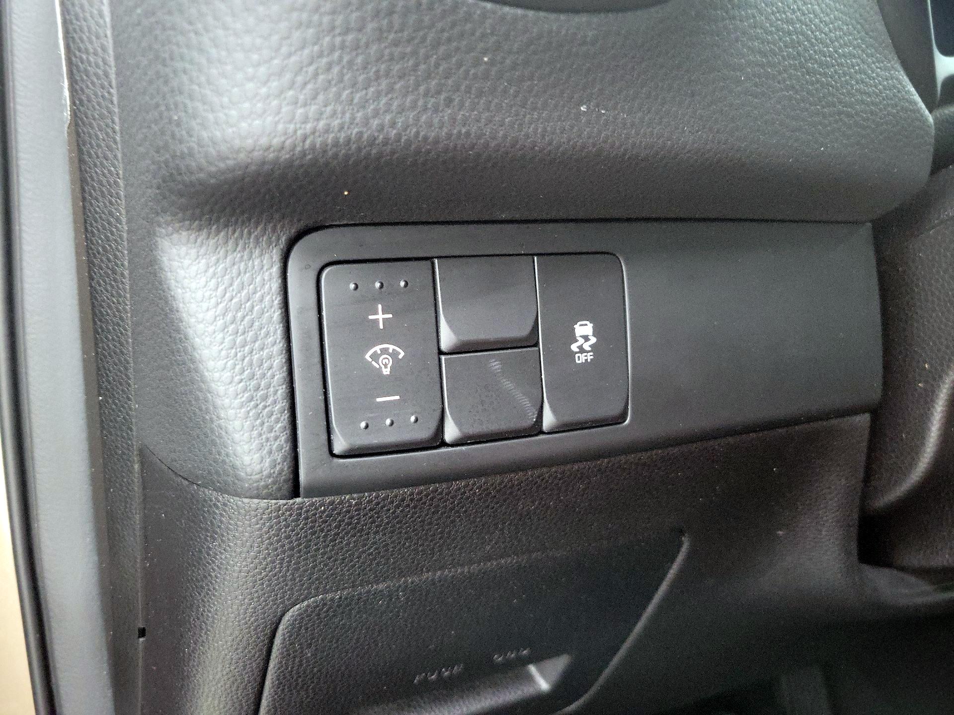 Thumbnail: 2016 Kia Soul - 13