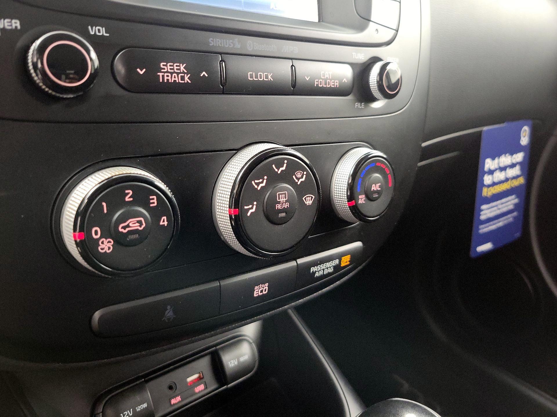 Thumbnail: 2016 Kia Soul - 16