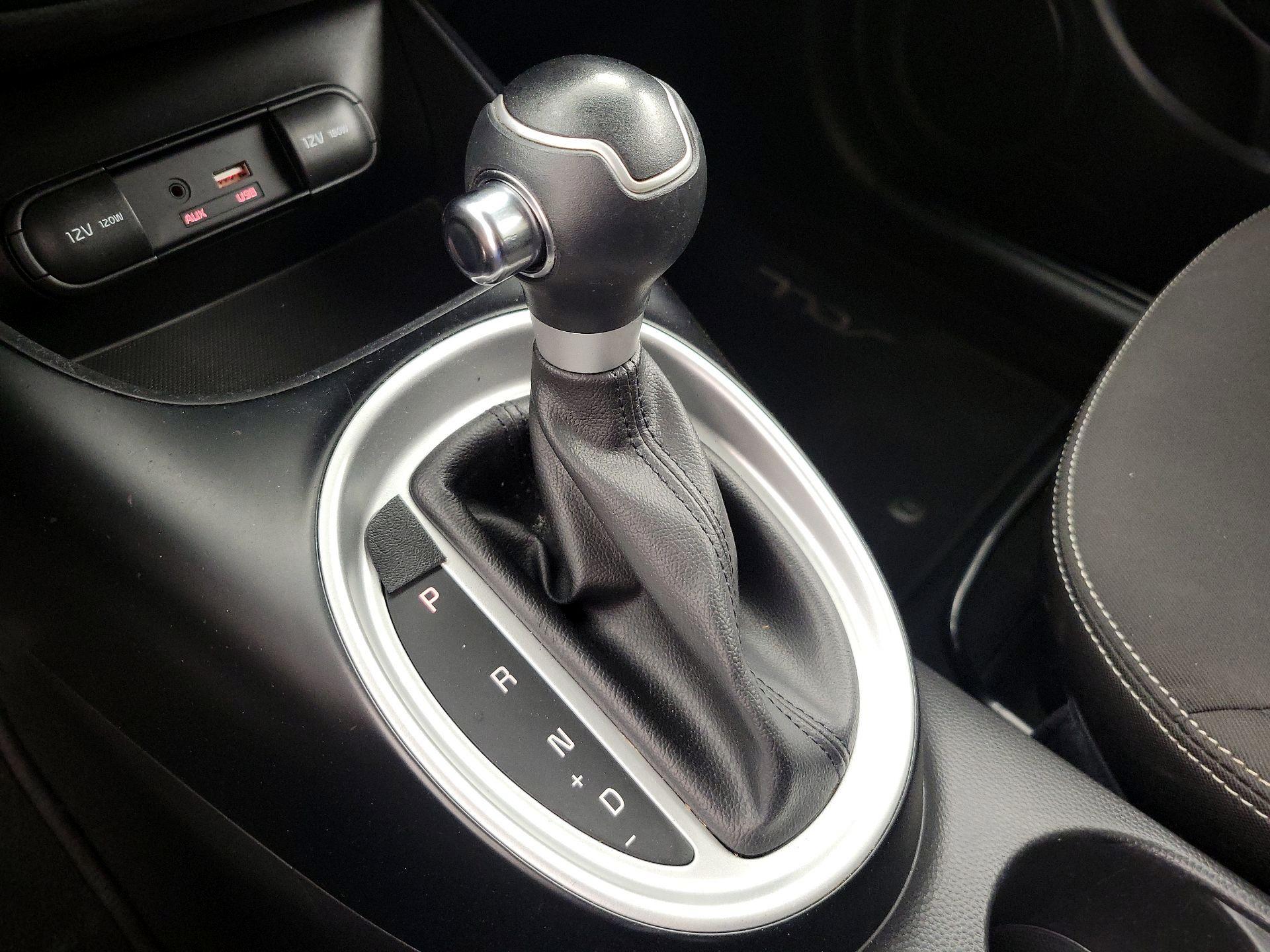 Thumbnail: 2016 Kia Soul - 17
