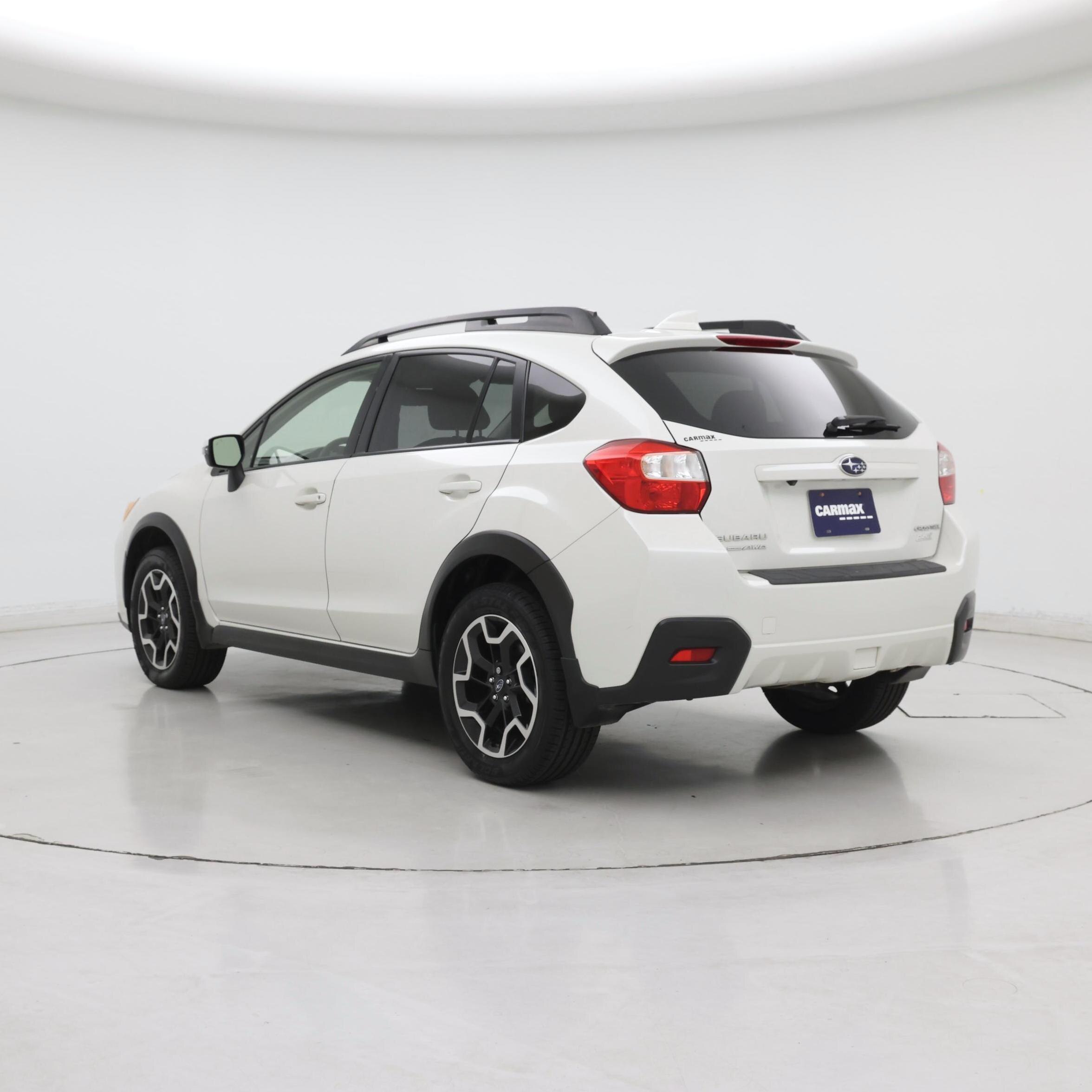 Thumbnail: 2017 Subaru Crosstrek - 2