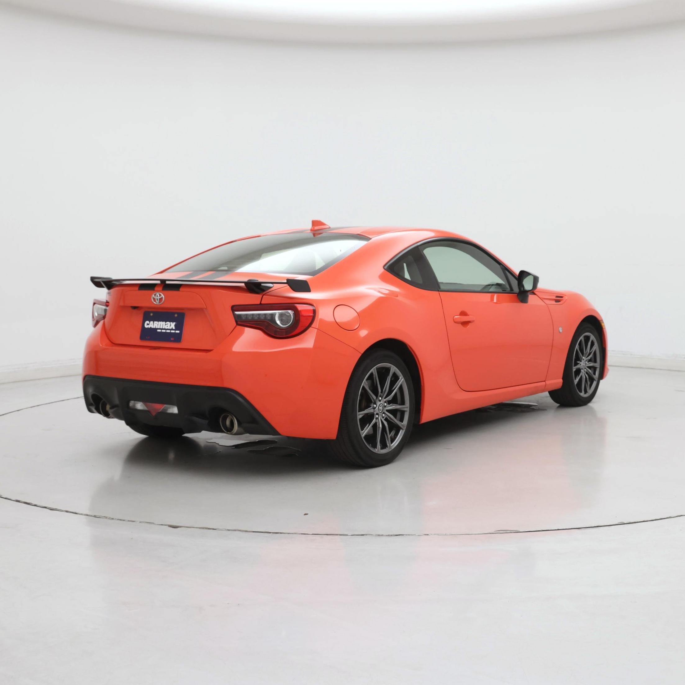 Thumbnail: 2017 Toyota 86 - 8