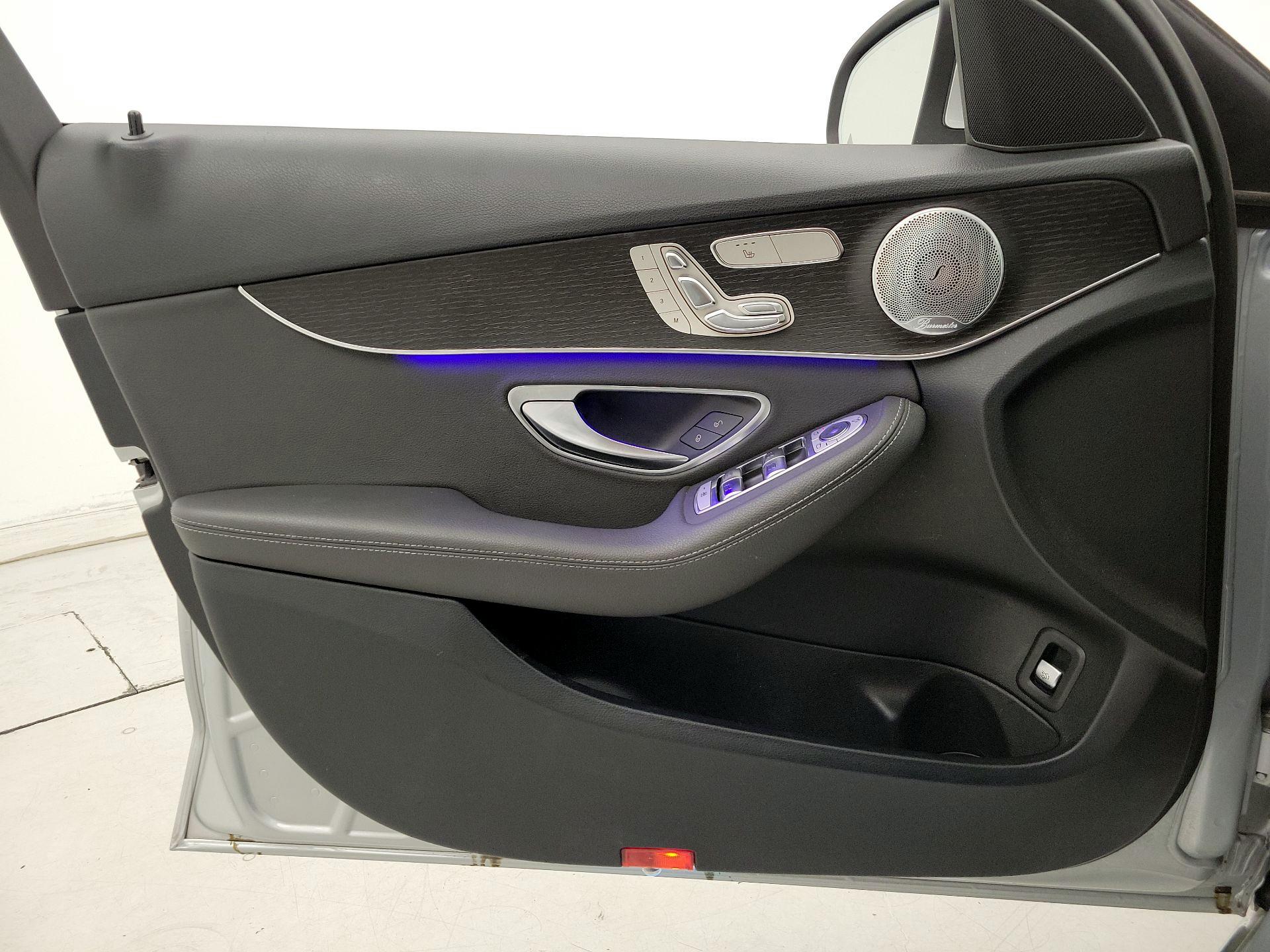 Thumbnail: 2021 Mercedes-Benz C-Class - 12