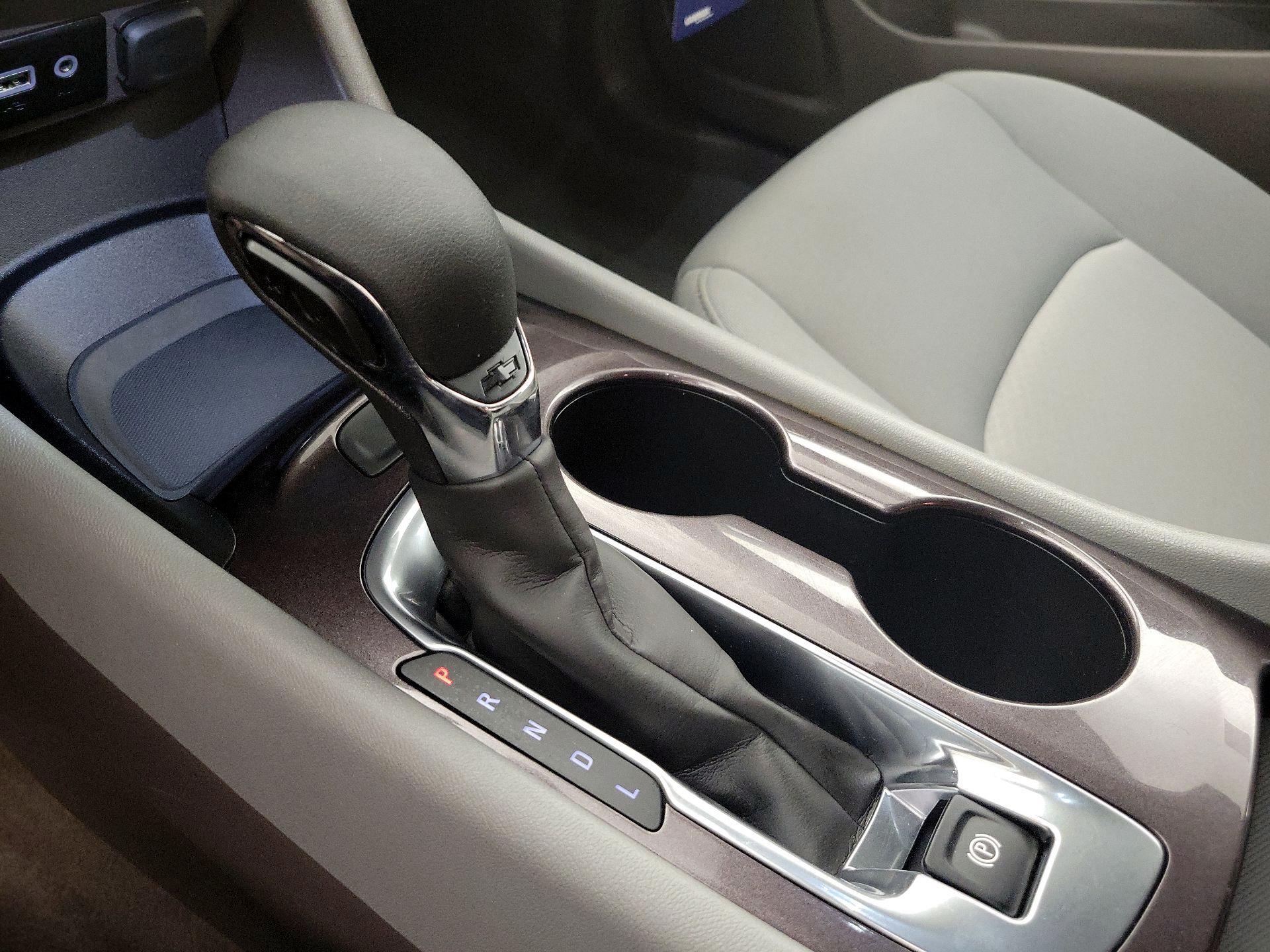 Thumbnail: 2023 Chevrolet Malibu - 17