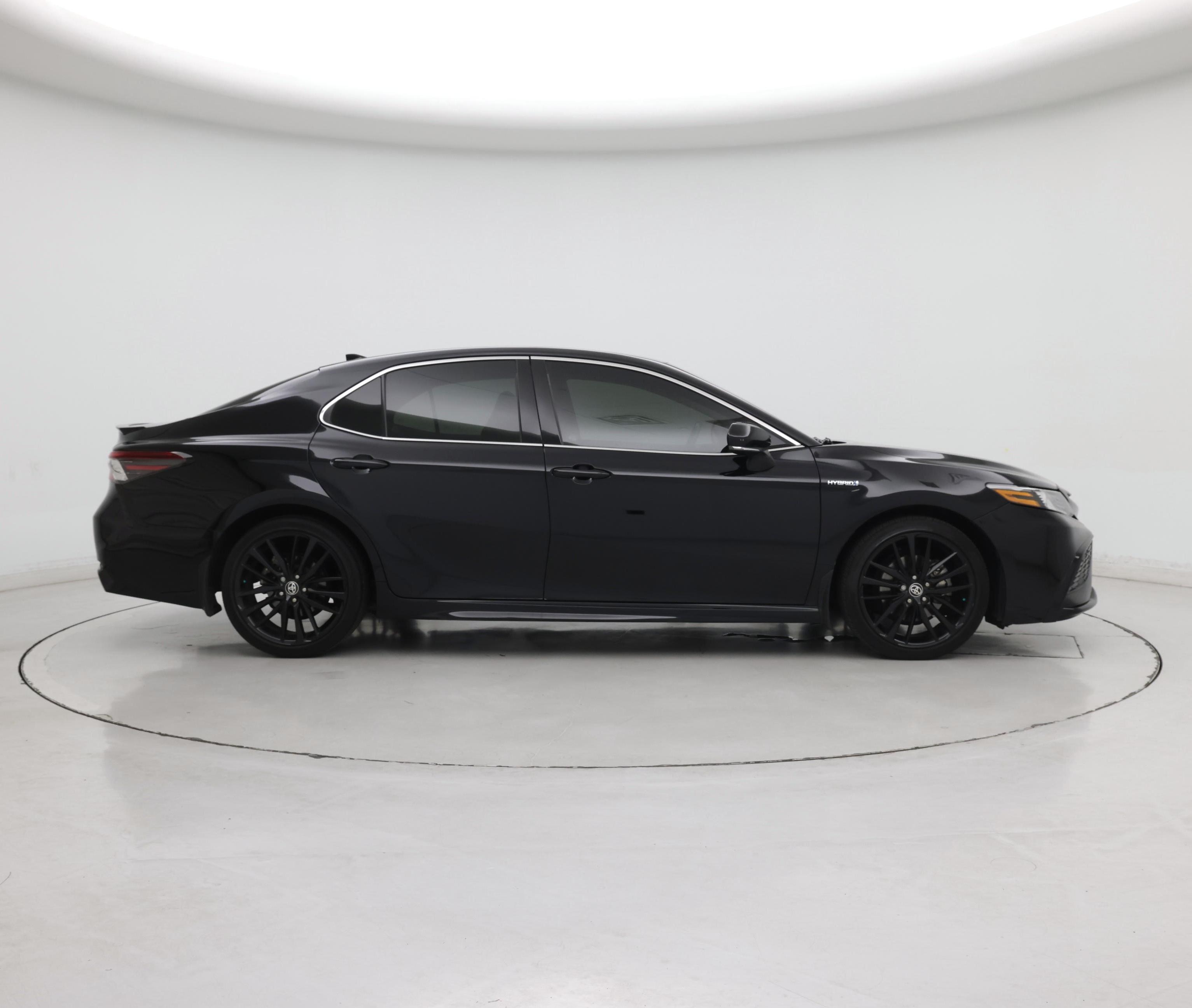 Thumbnail: 2021 Toyota Camry - 7