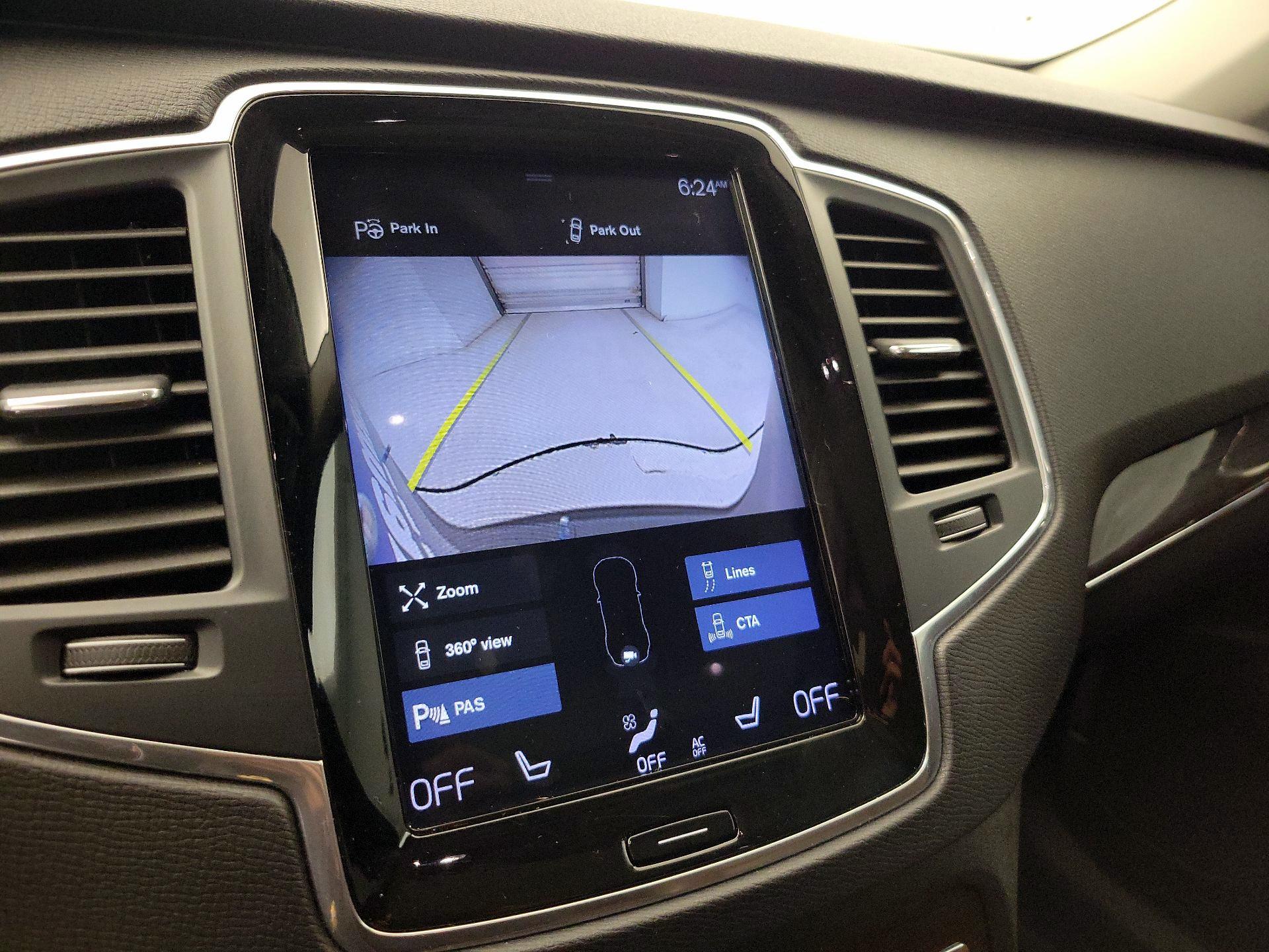 Thumbnail: 2019 Volvo XC90 - 15