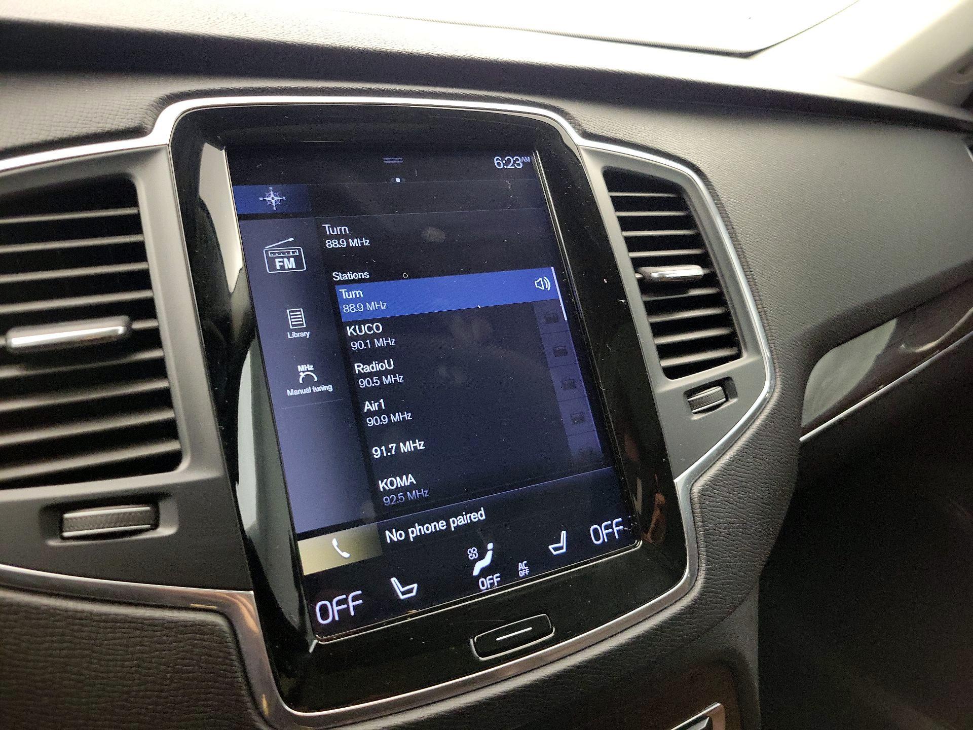 Thumbnail: 2019 Volvo XC90 - 16