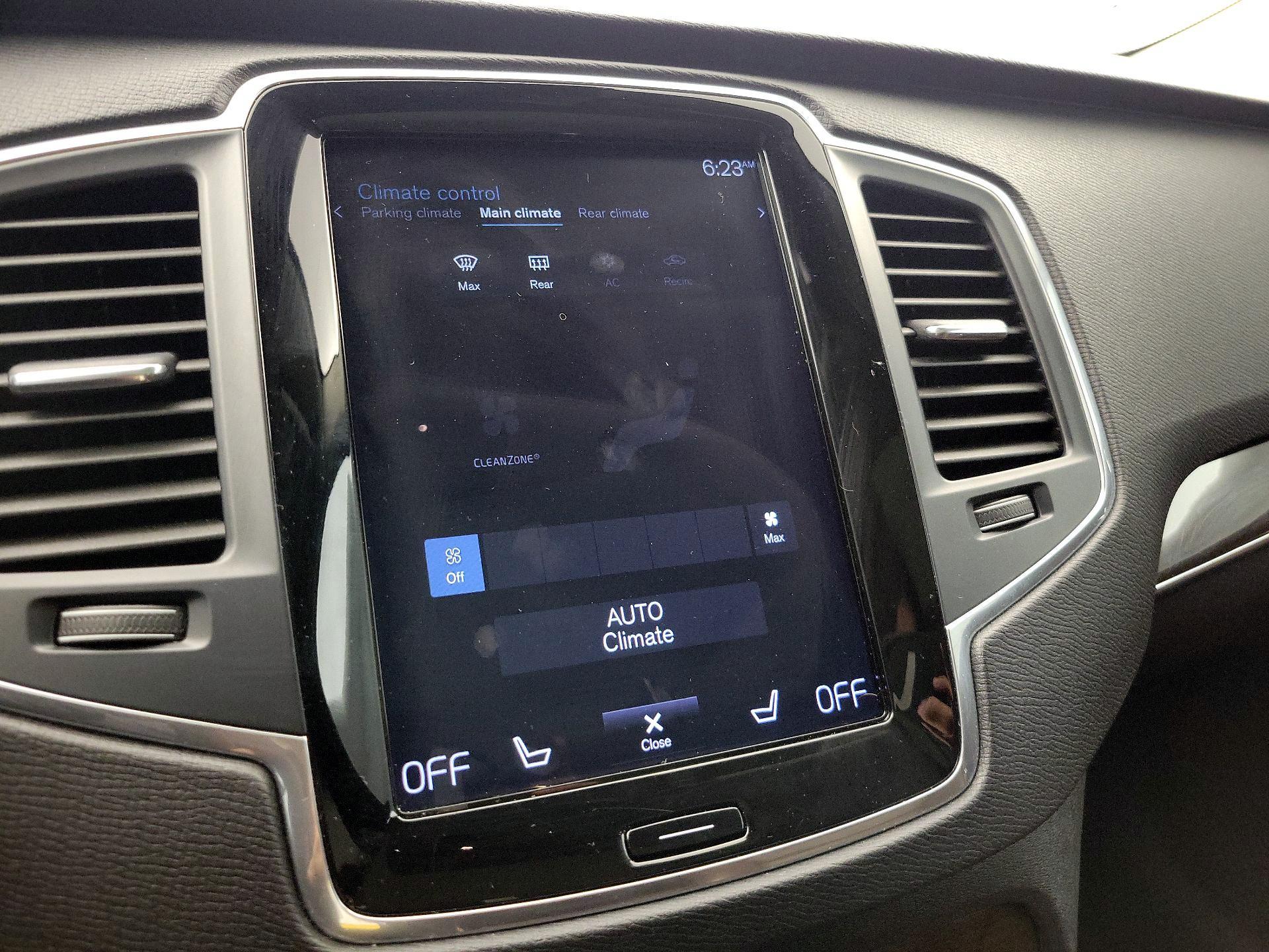 Thumbnail: 2019 Volvo XC90 - 17