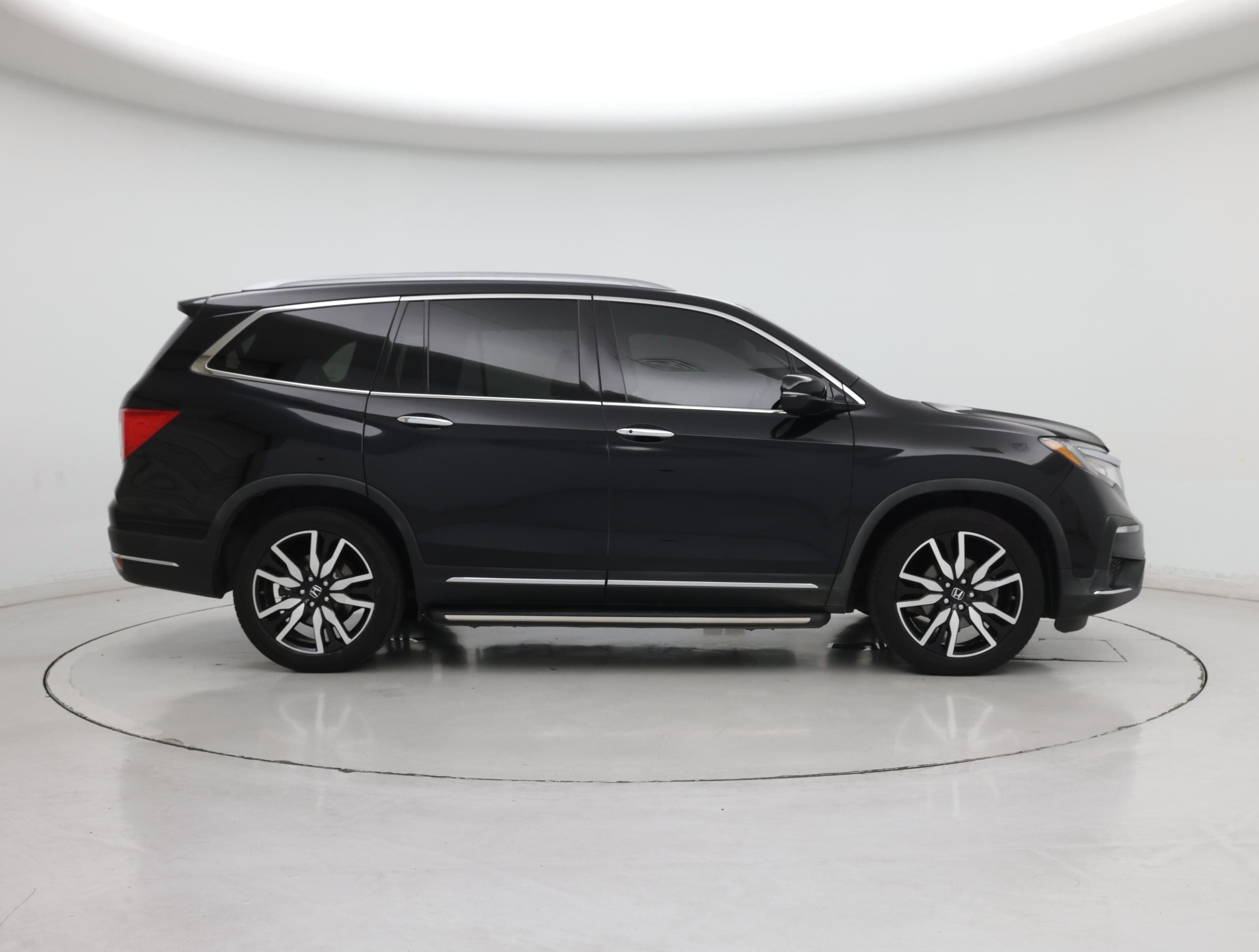 Thumbnail: 2019 Honda Pilot - 7