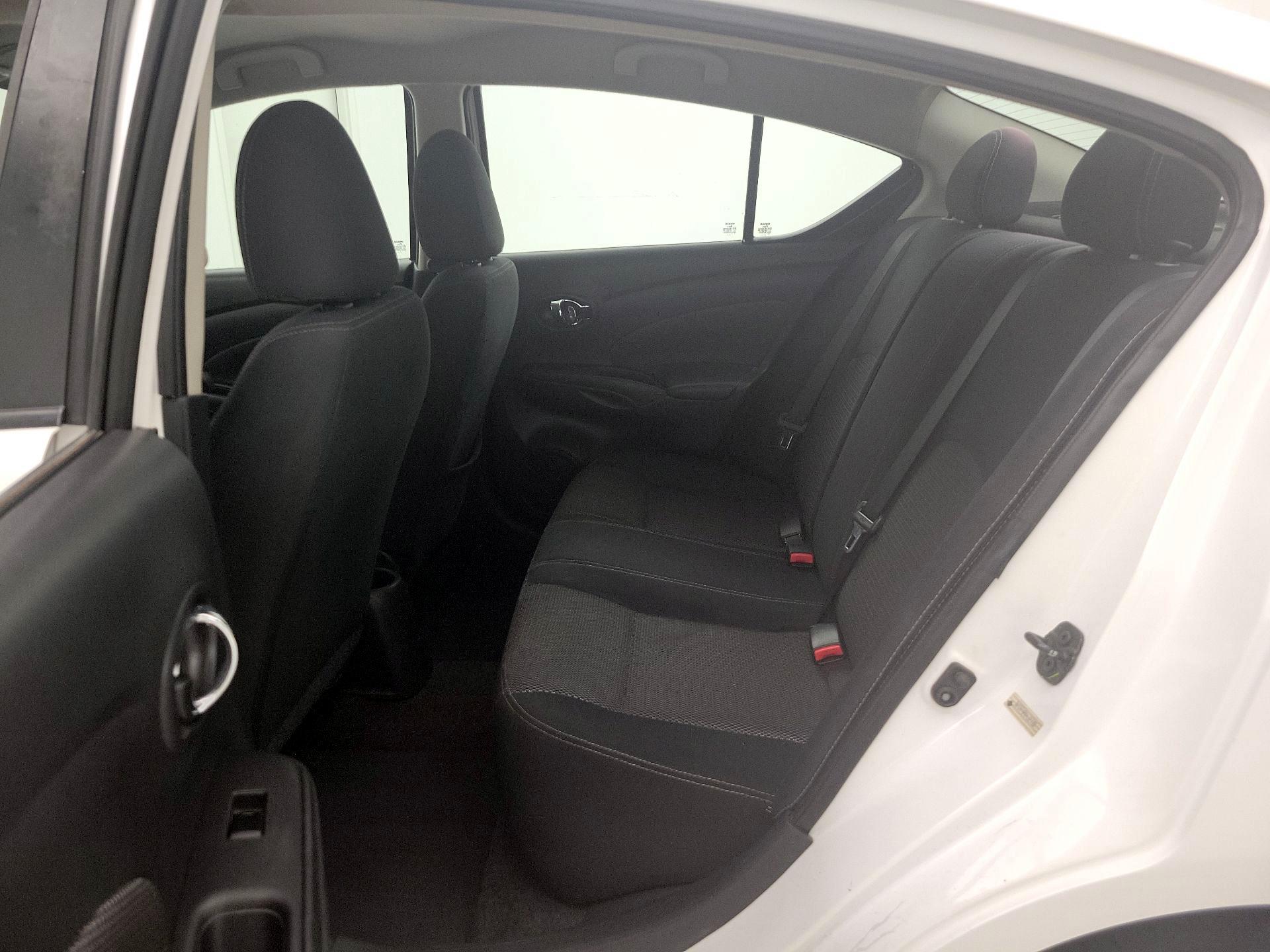 Thumbnail: 2017 Nissan Versa - 18