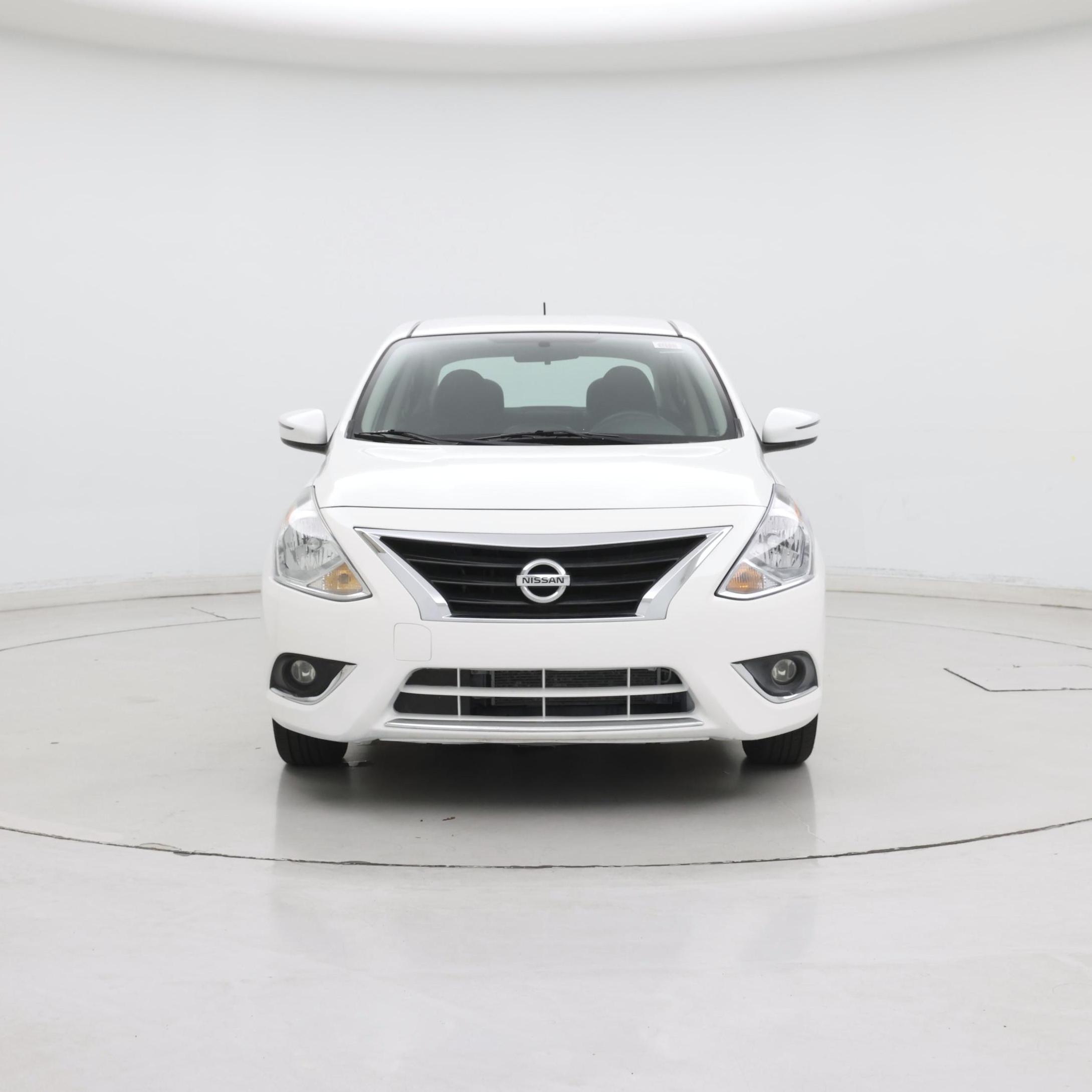 Thumbnail: 2017 Nissan Versa - 5