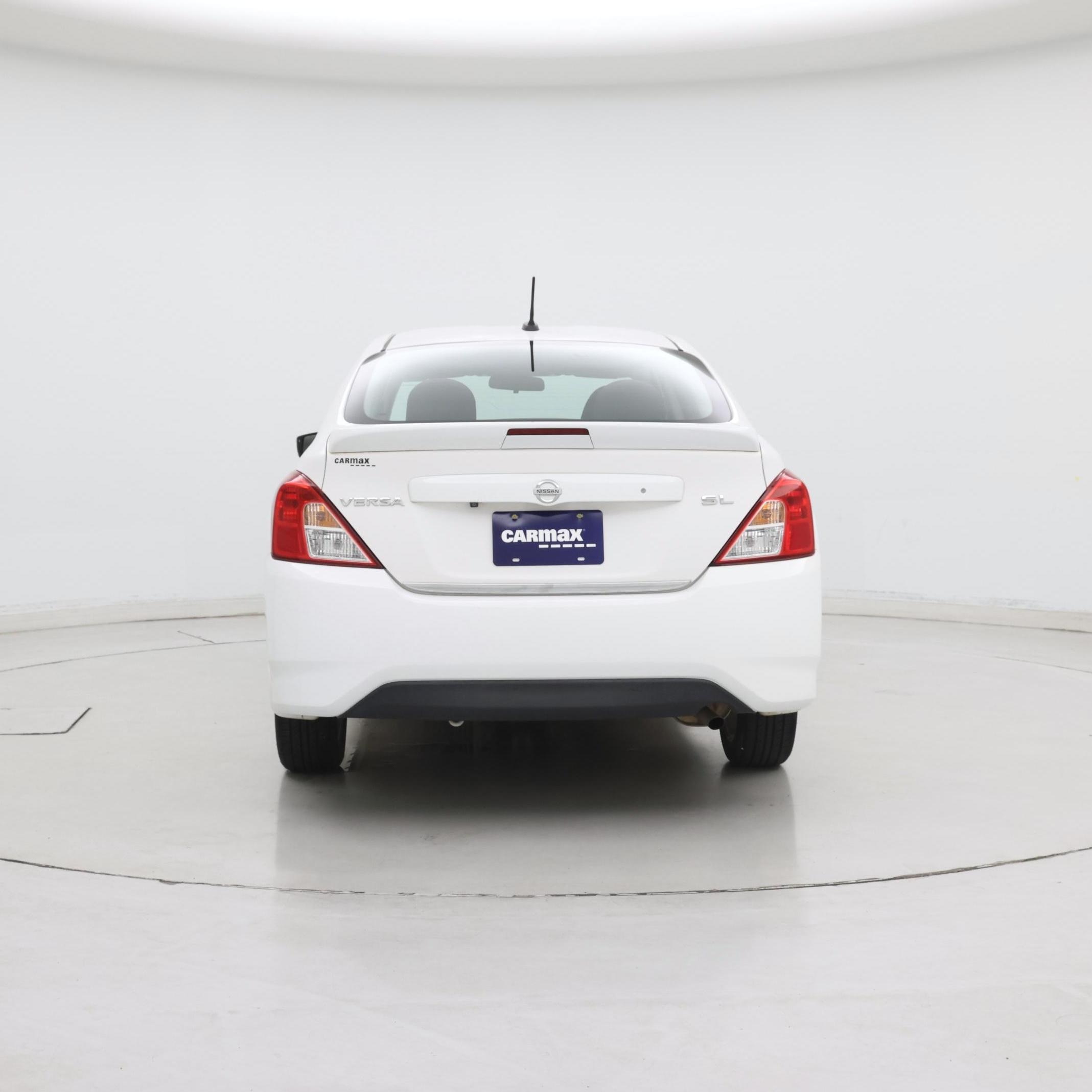 Thumbnail: 2017 Nissan Versa - 6